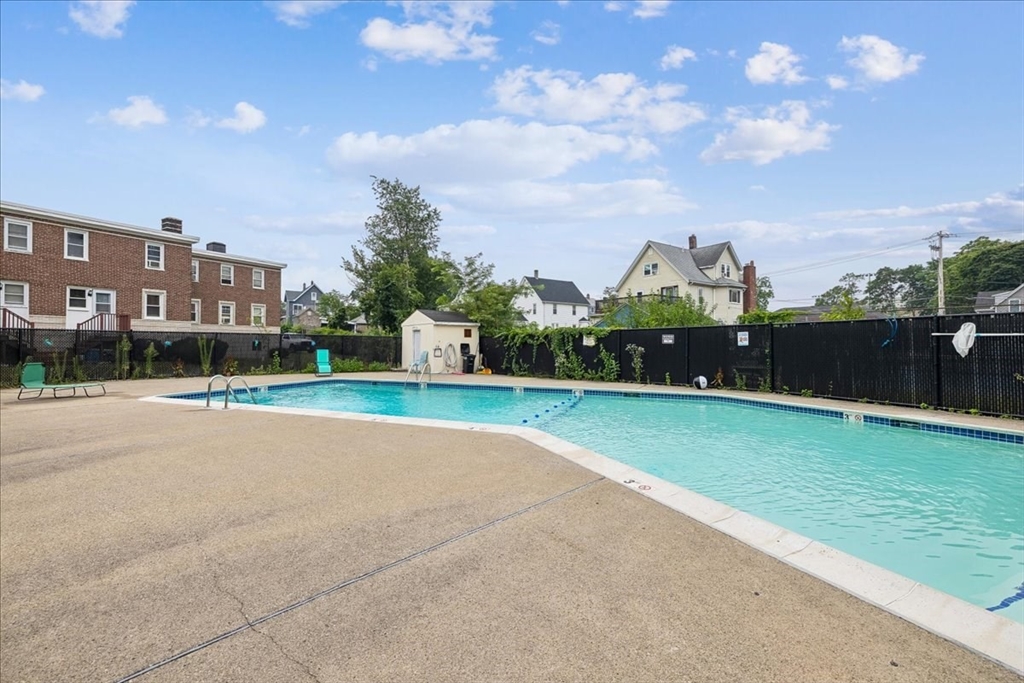 48 Newman Rd # 48