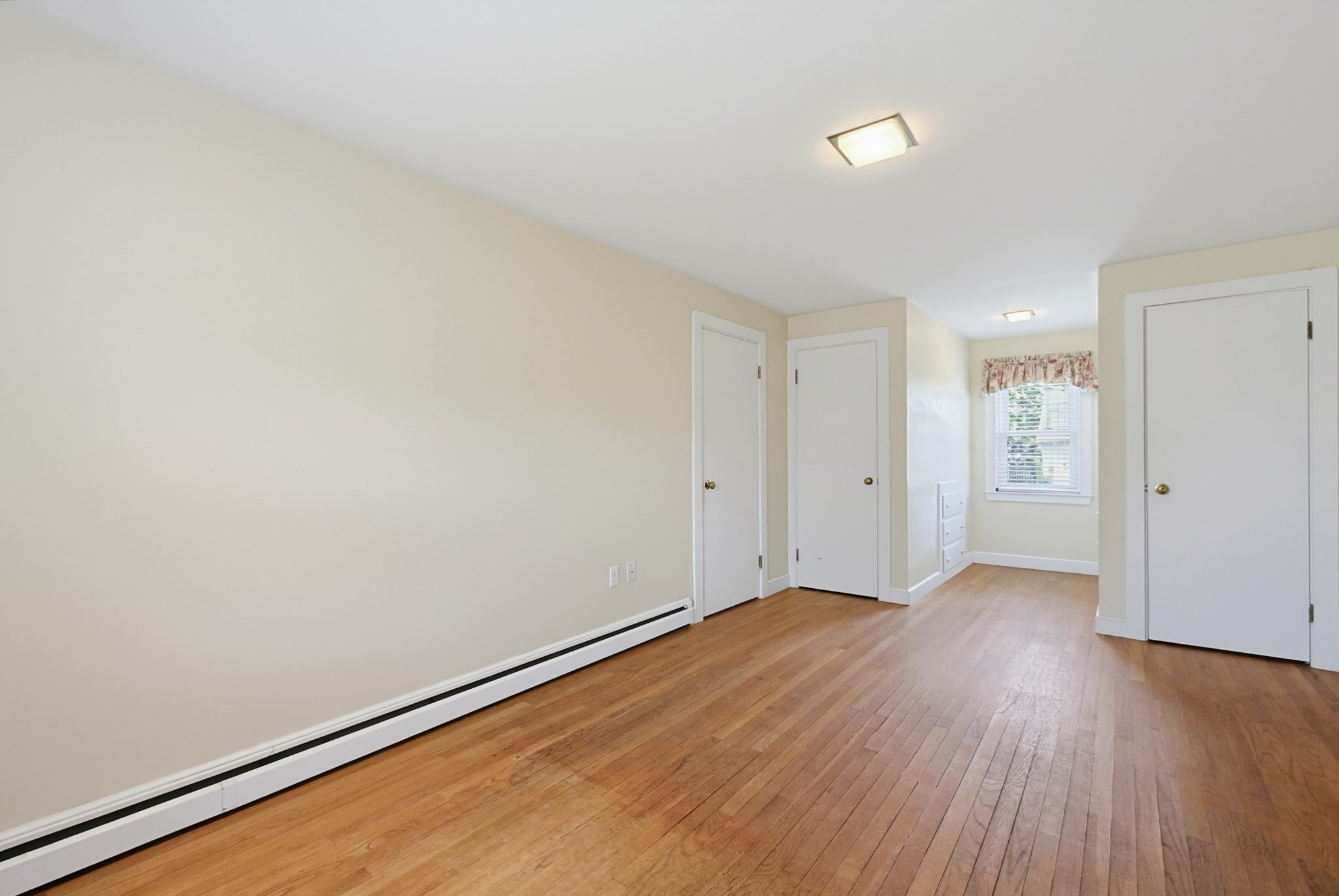 70 Oakdale Rd