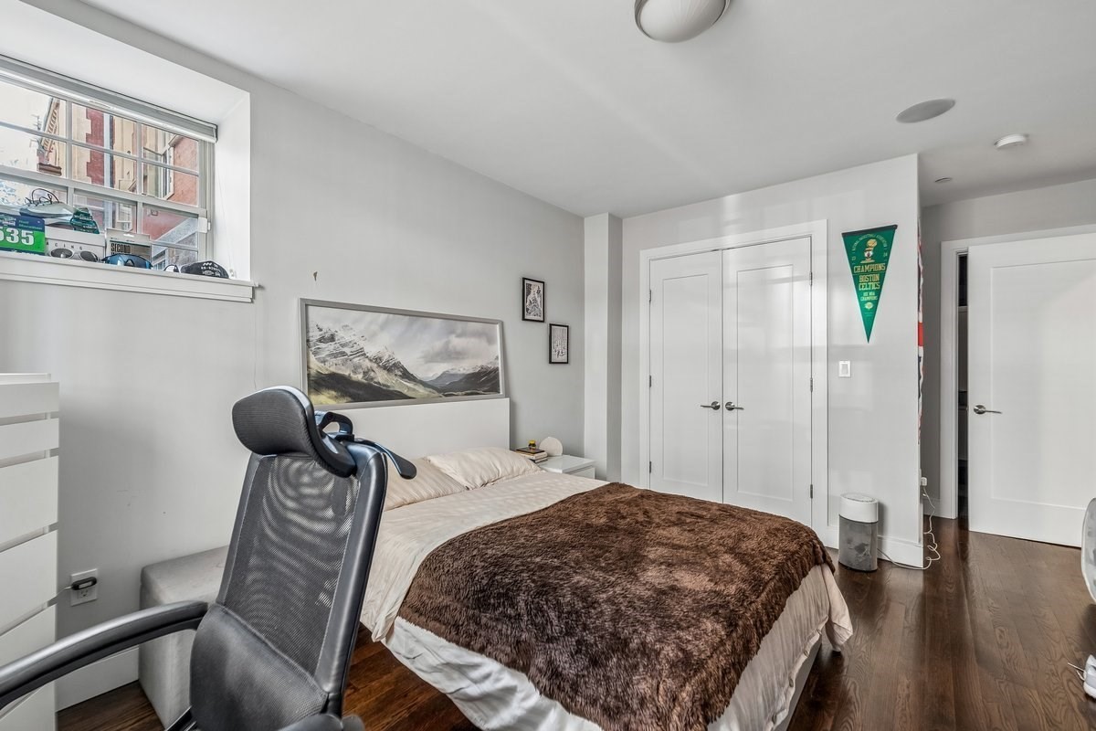 225 Dorchester Street # 27