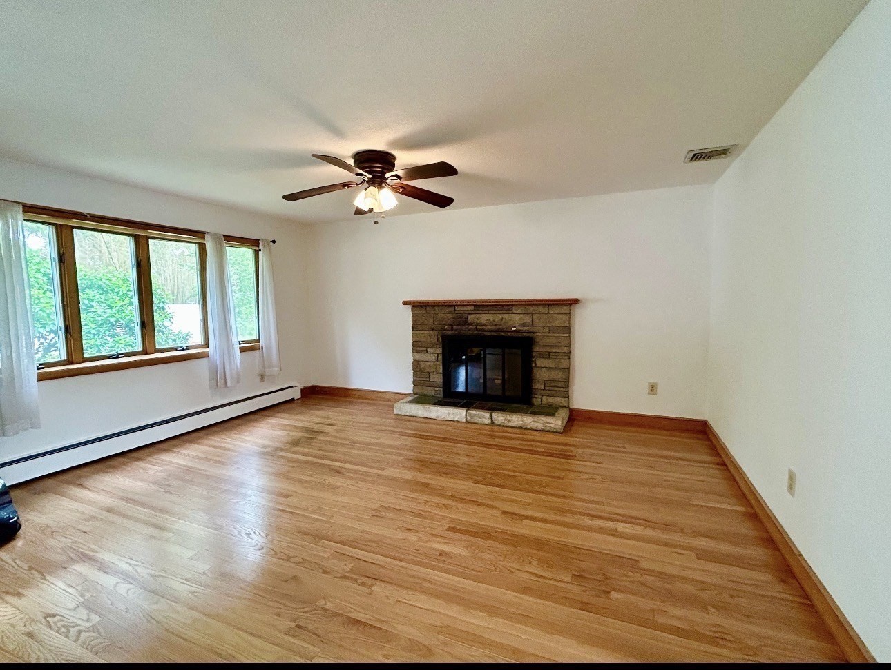 23 Jeffrey Rd