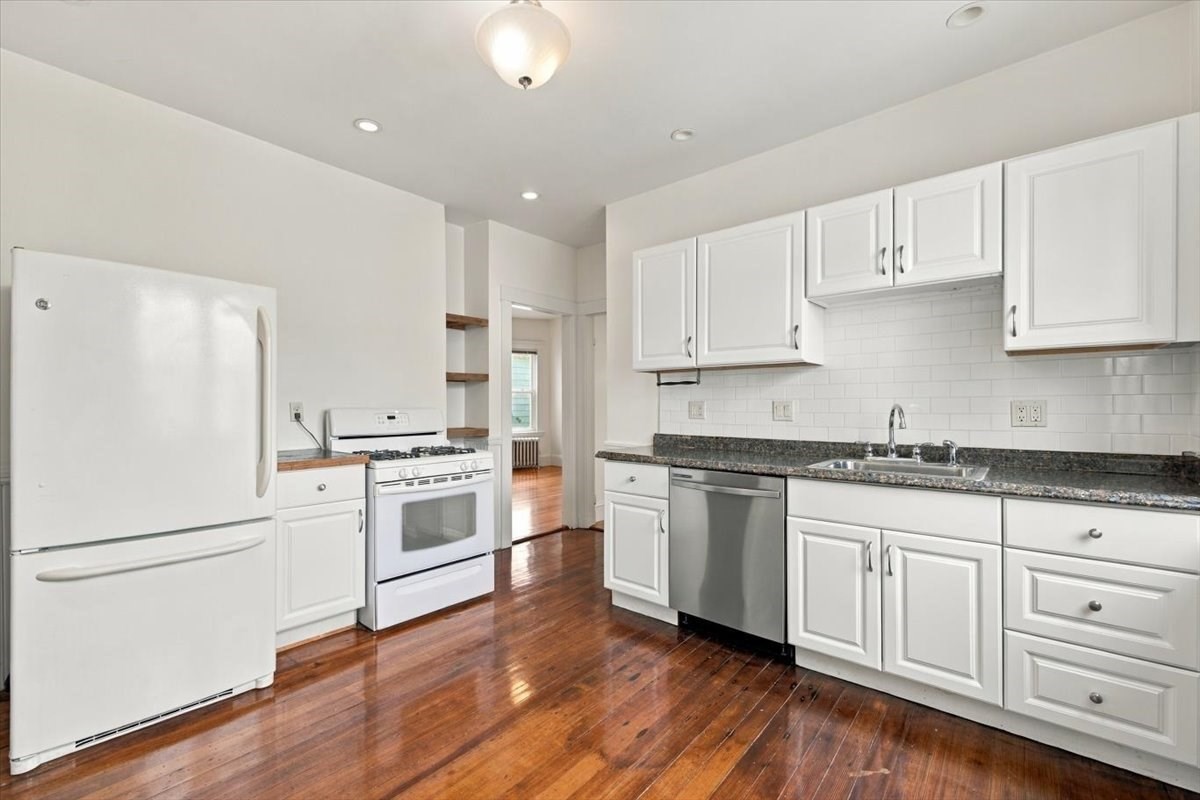 52 Percival St