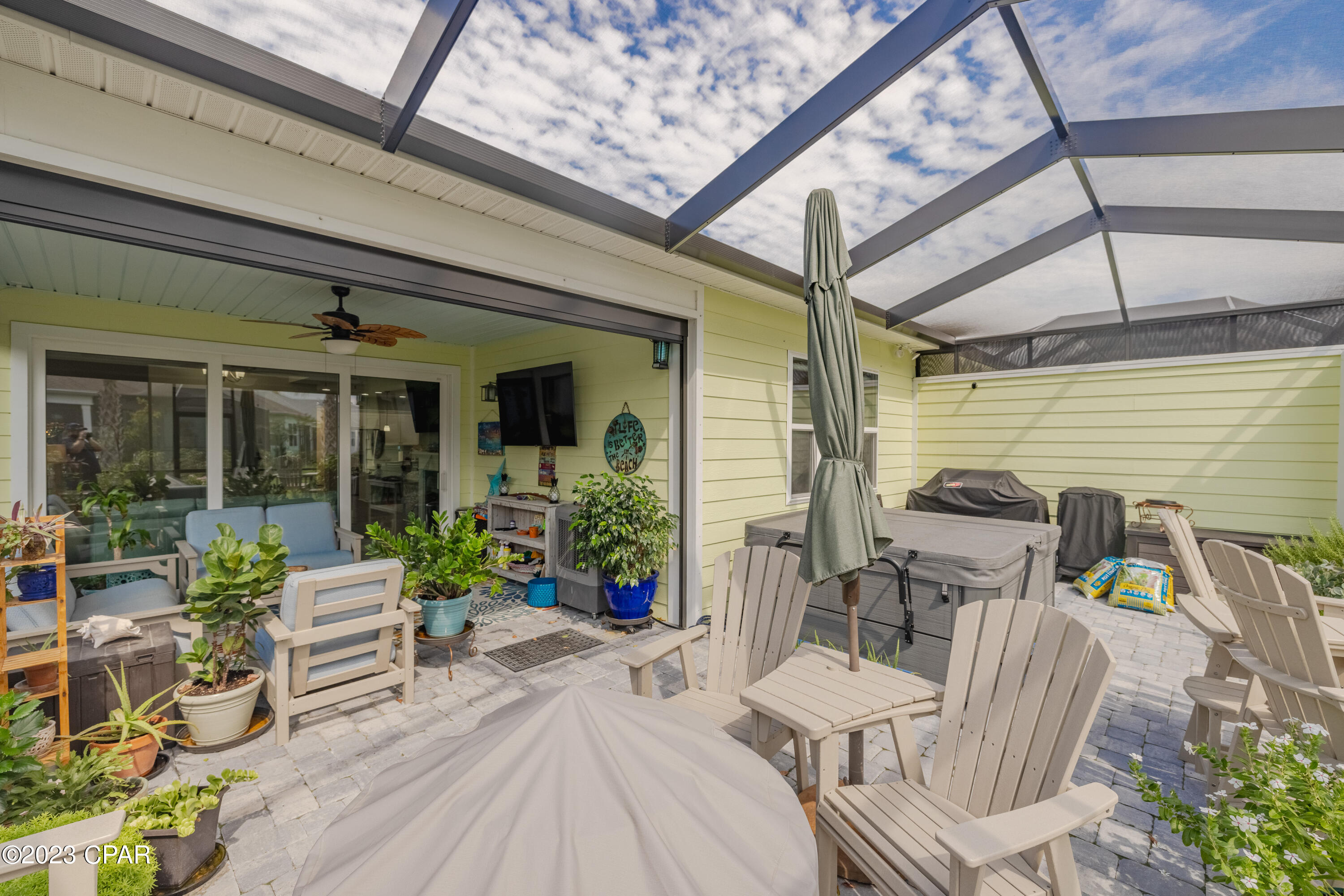 8585 Margaritaville Boulevard