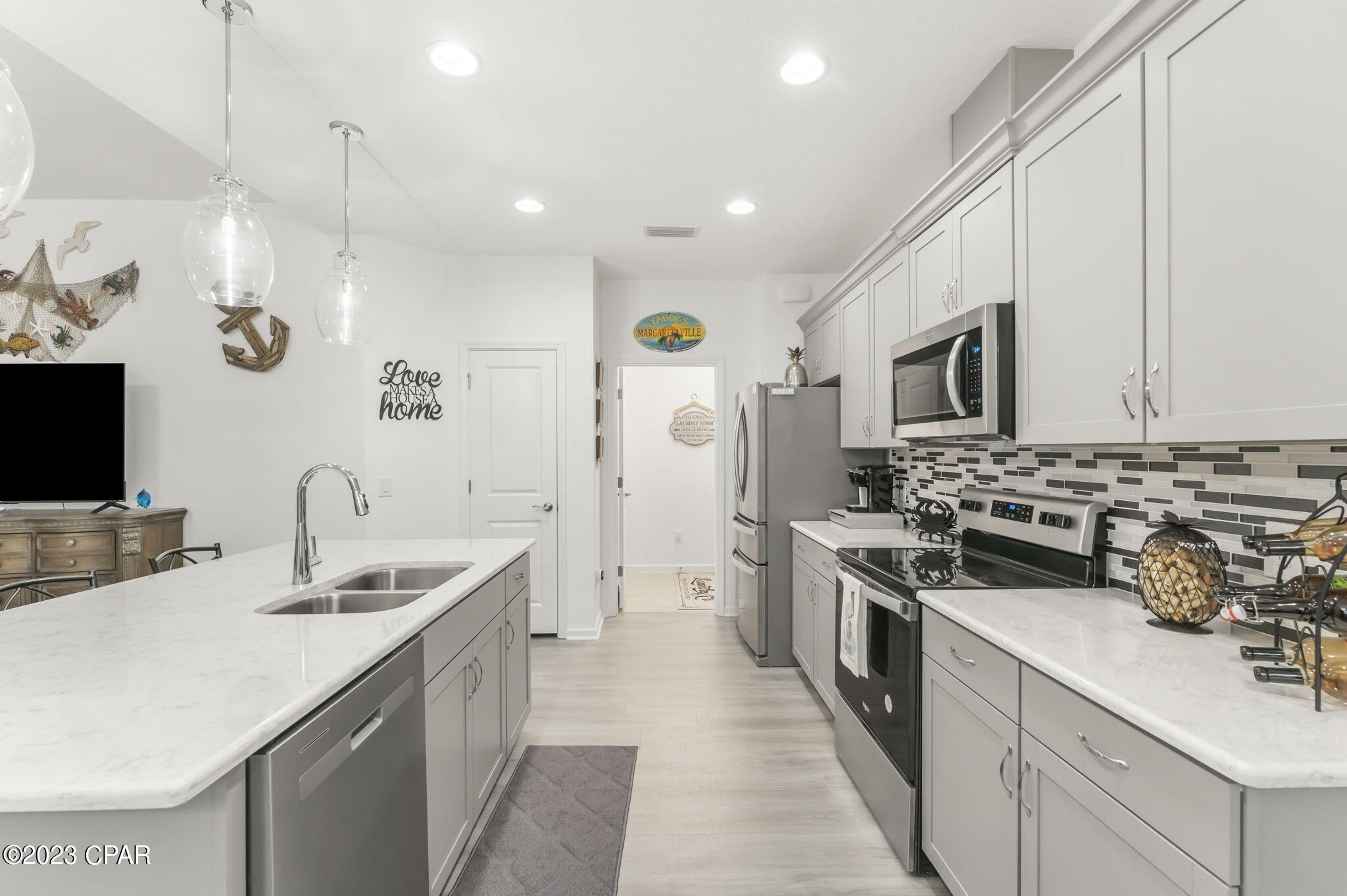 8621 Shell Sink Drive