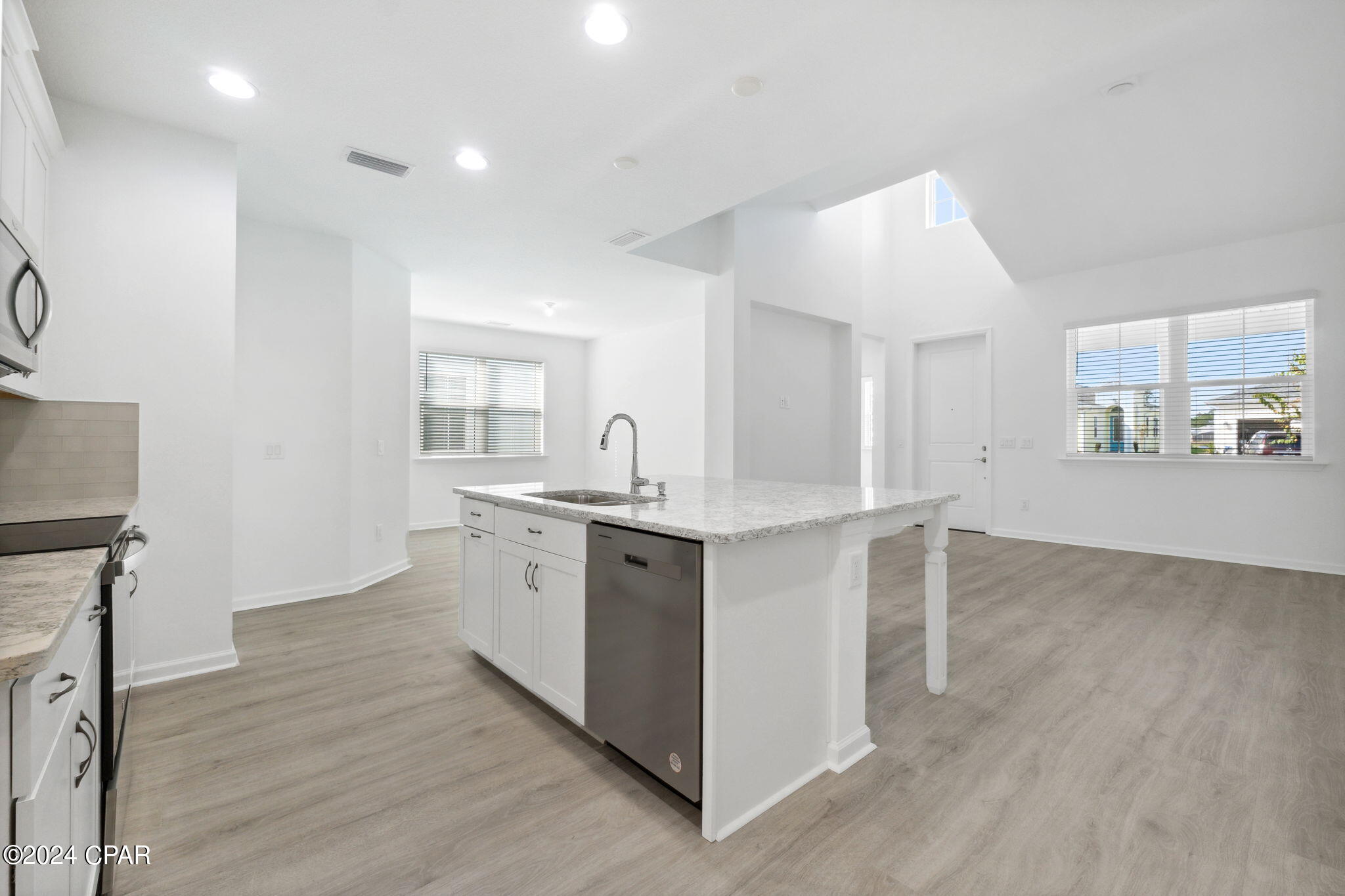 8672 Shell Sink Drive