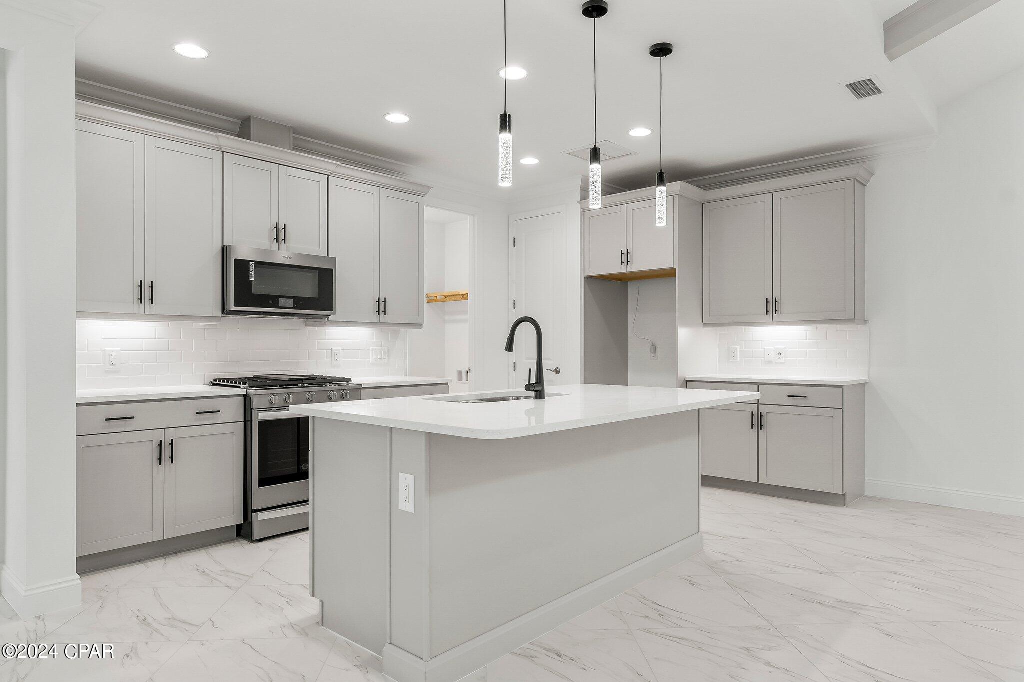 9320 Cool Breeze Drive