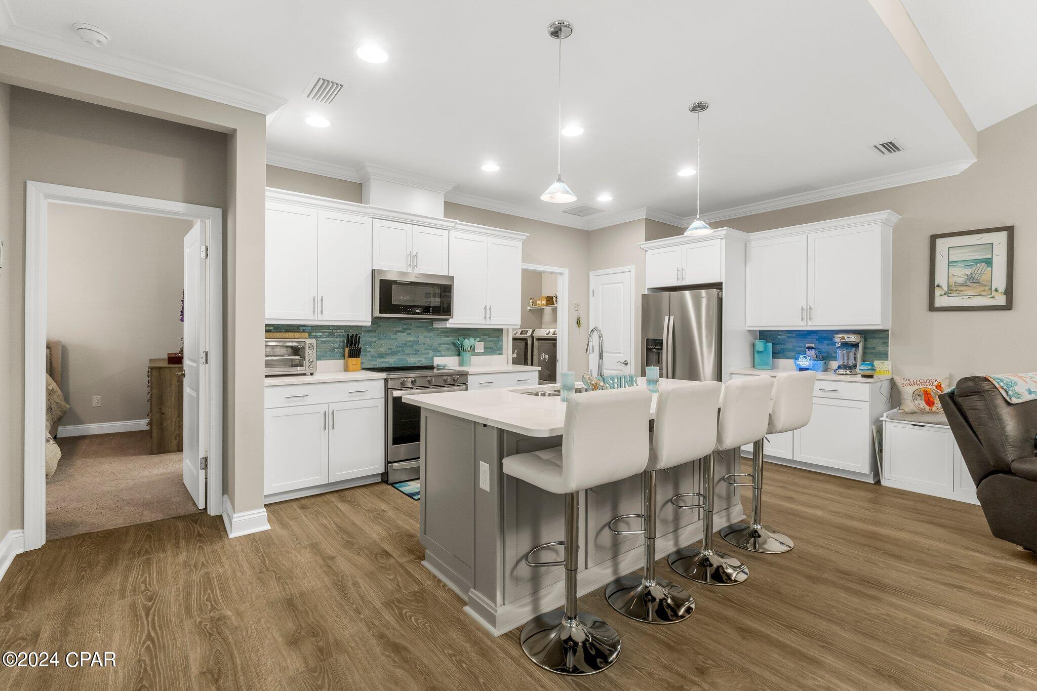 8643 Conch Shell Court