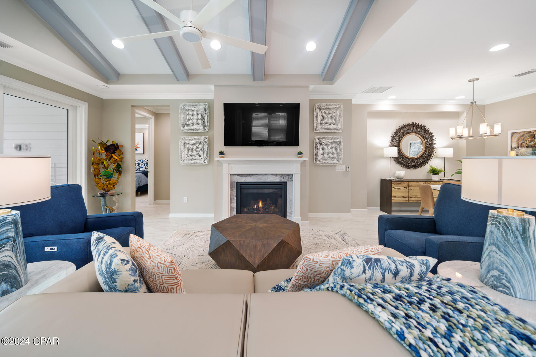 8667 Coral Reef Way