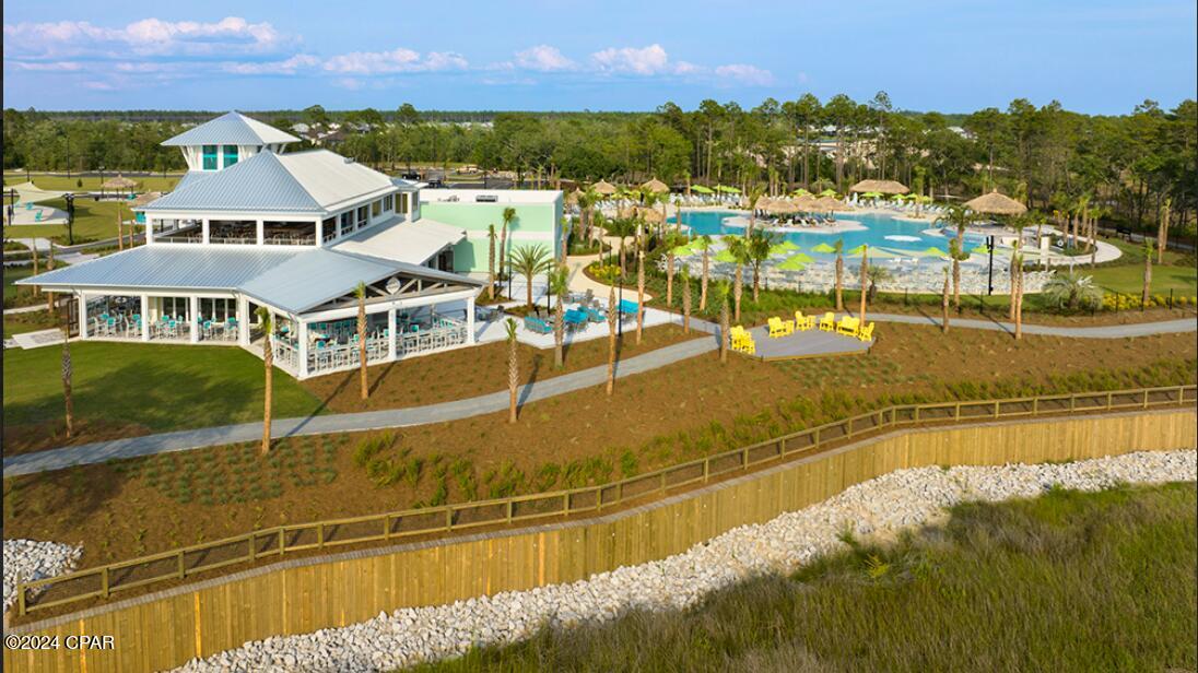 8667 Coral Reef Way