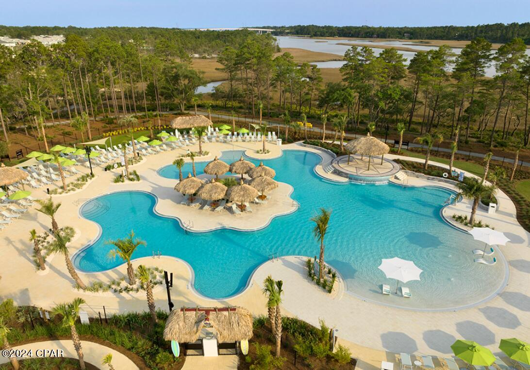 8667 Coral Reef Way