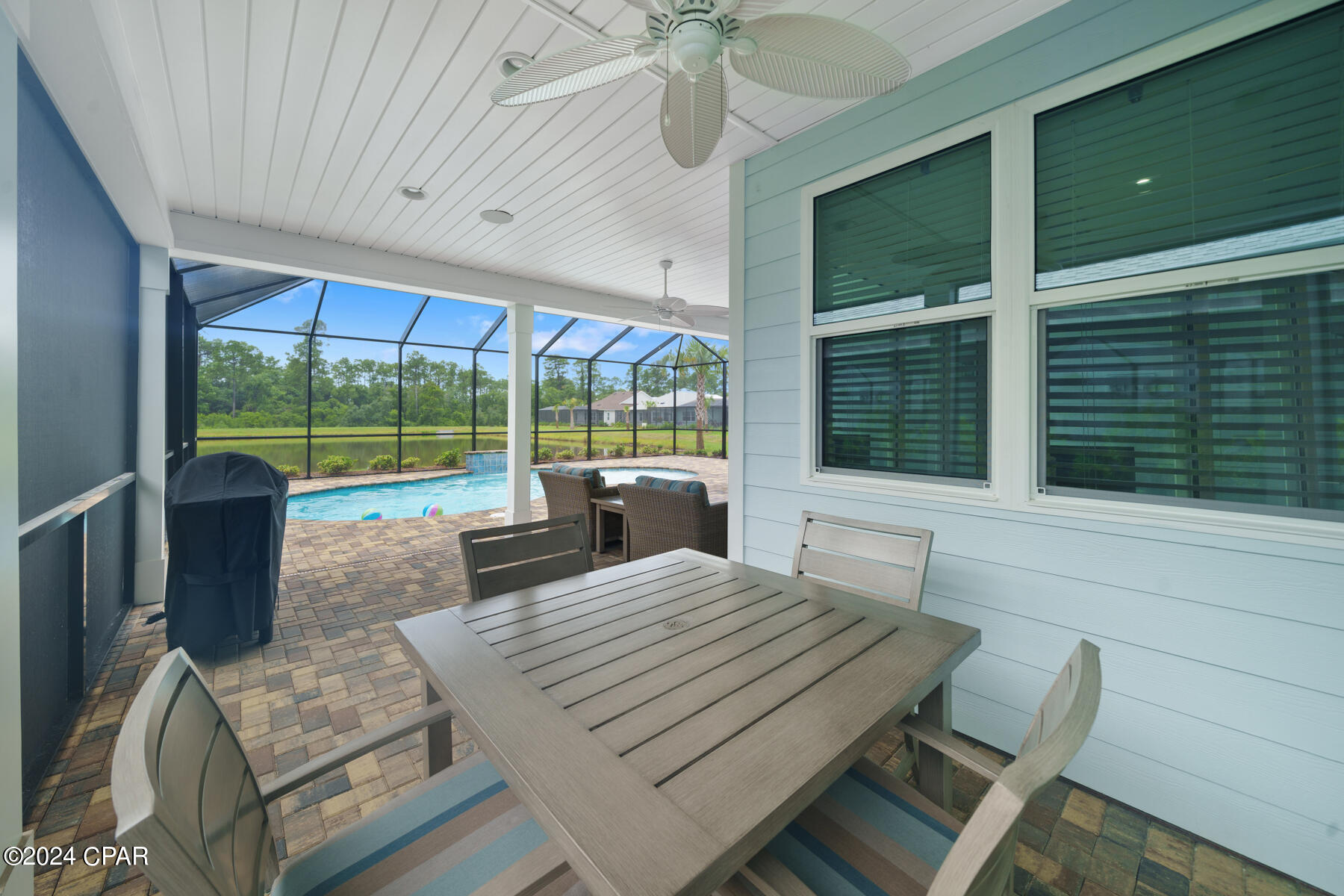 8667 Coral Reef Way