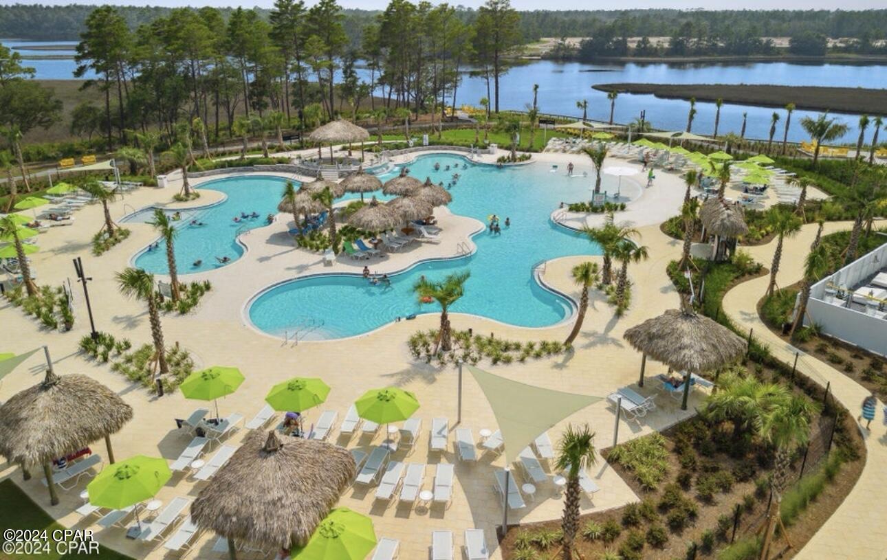 8674 Coral Reef Way