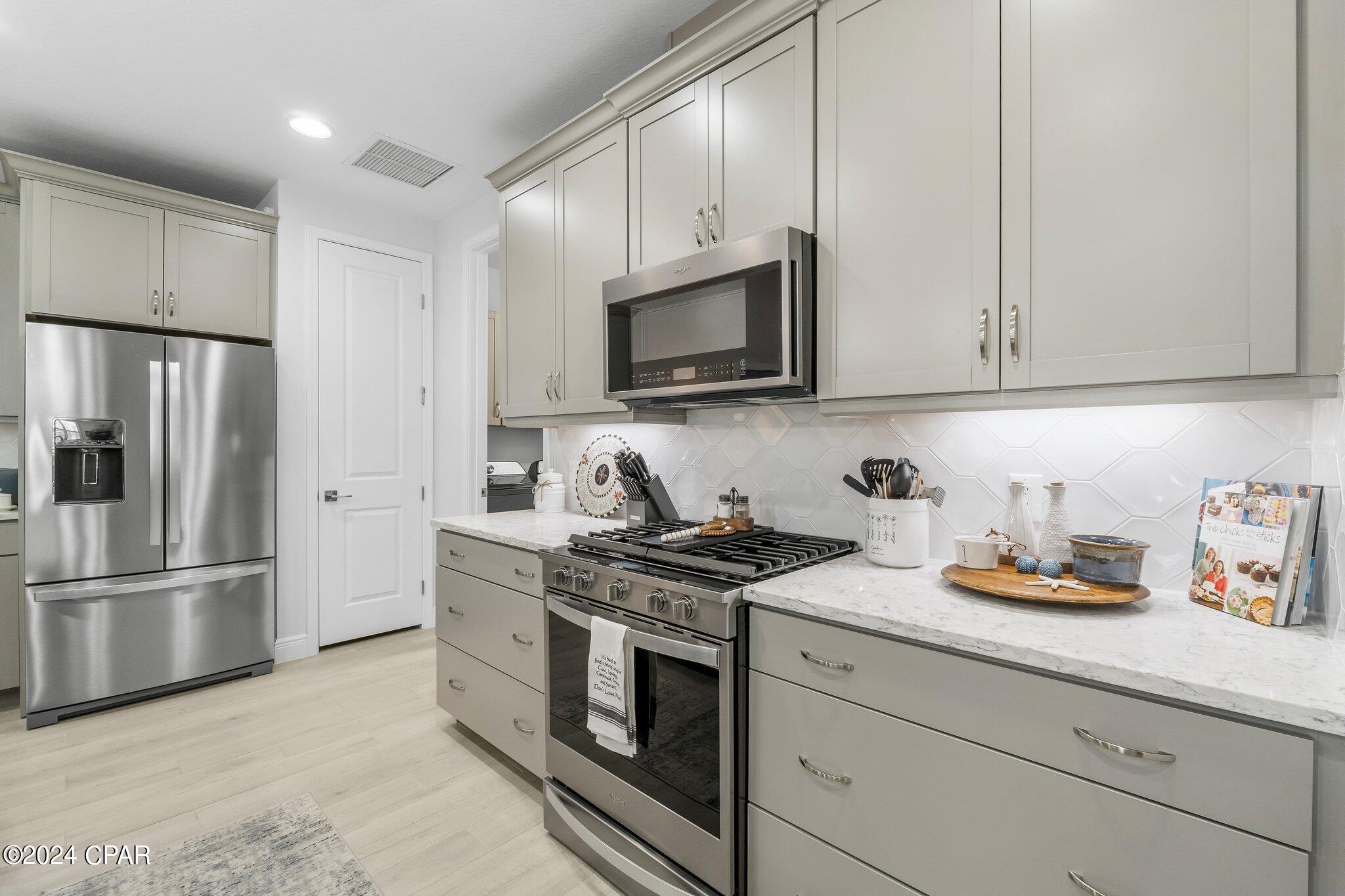 8674 Coral Reef Way