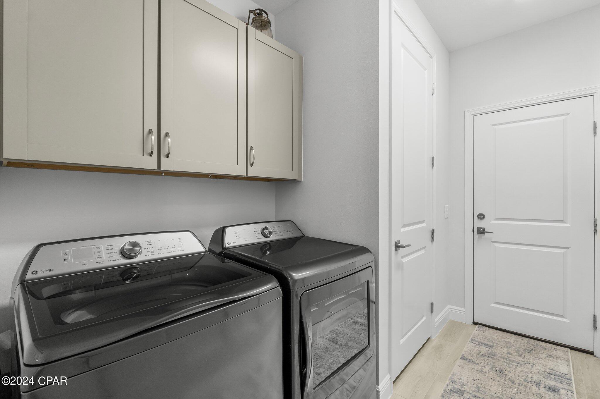 8674 Coral Reef Way