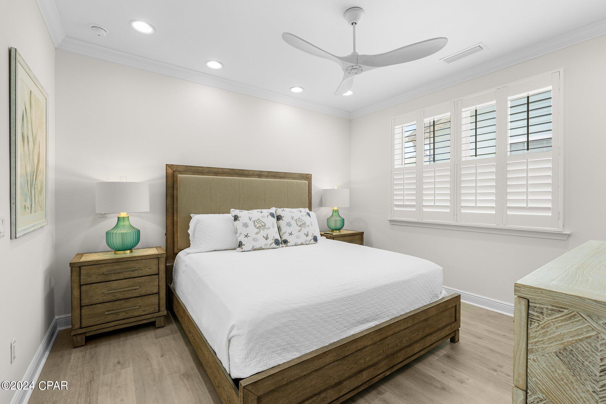 8736 Conch Shell Court