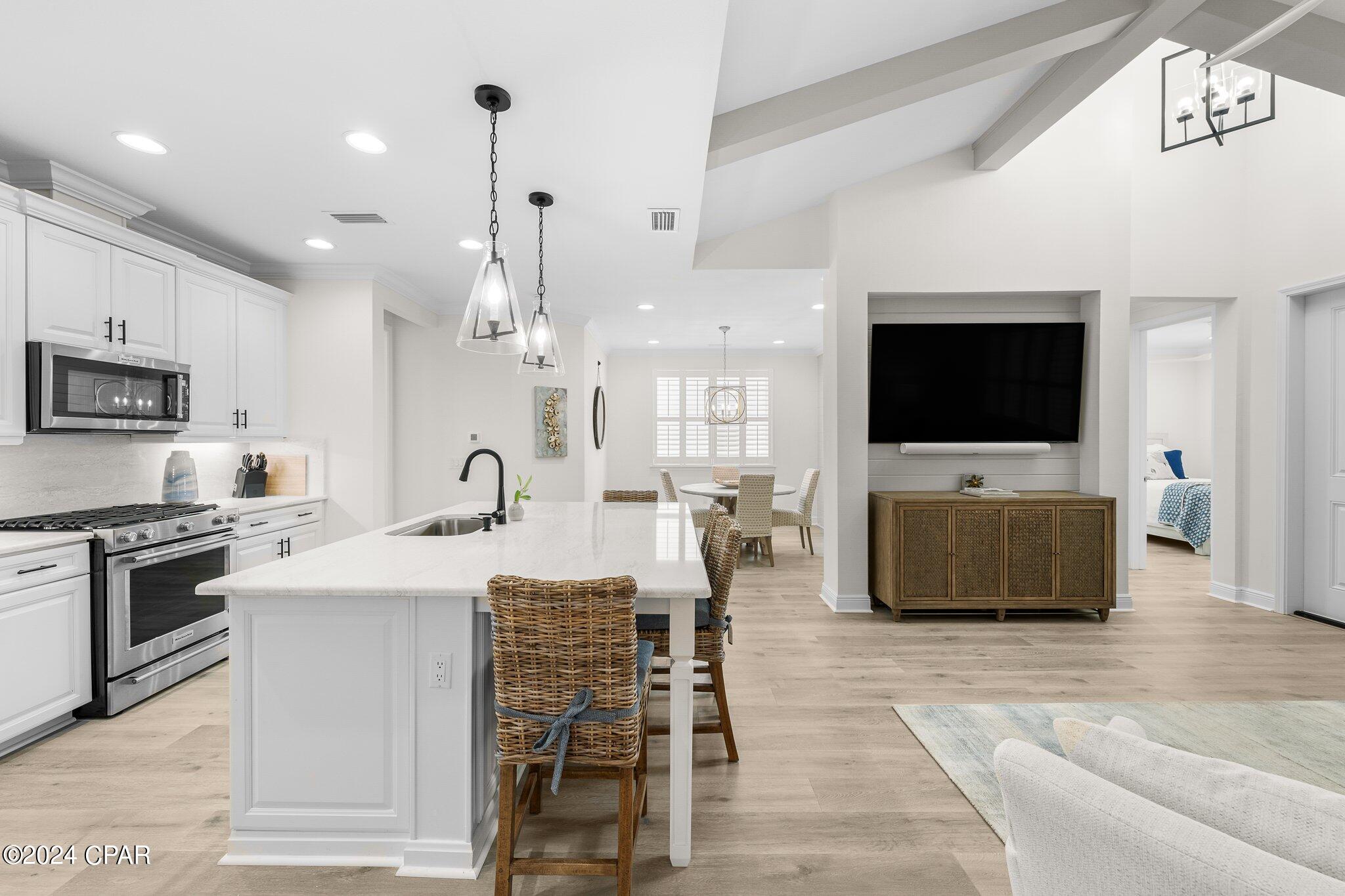 8736 Conch Shell Court