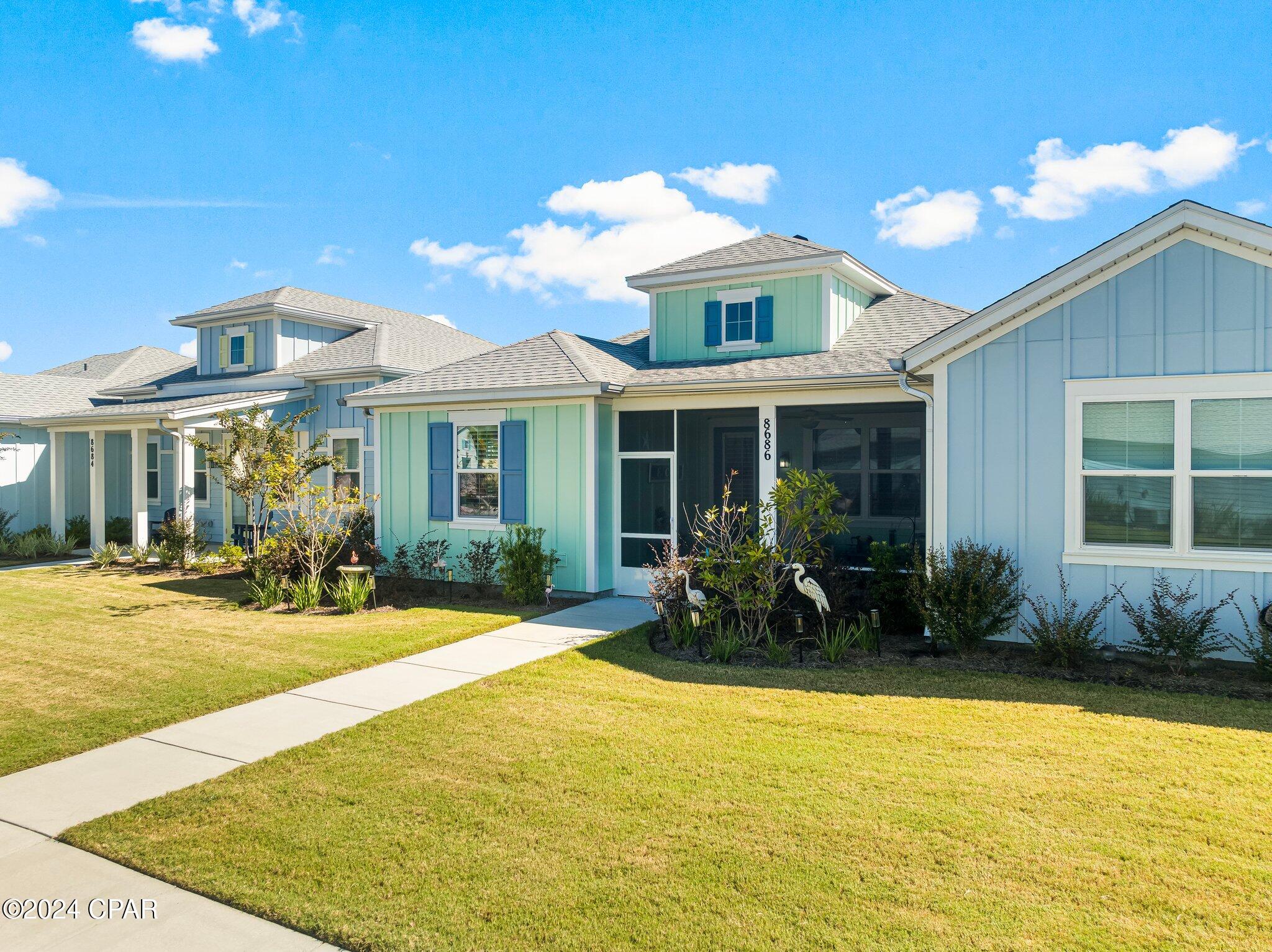 8686 Coral Reef Way