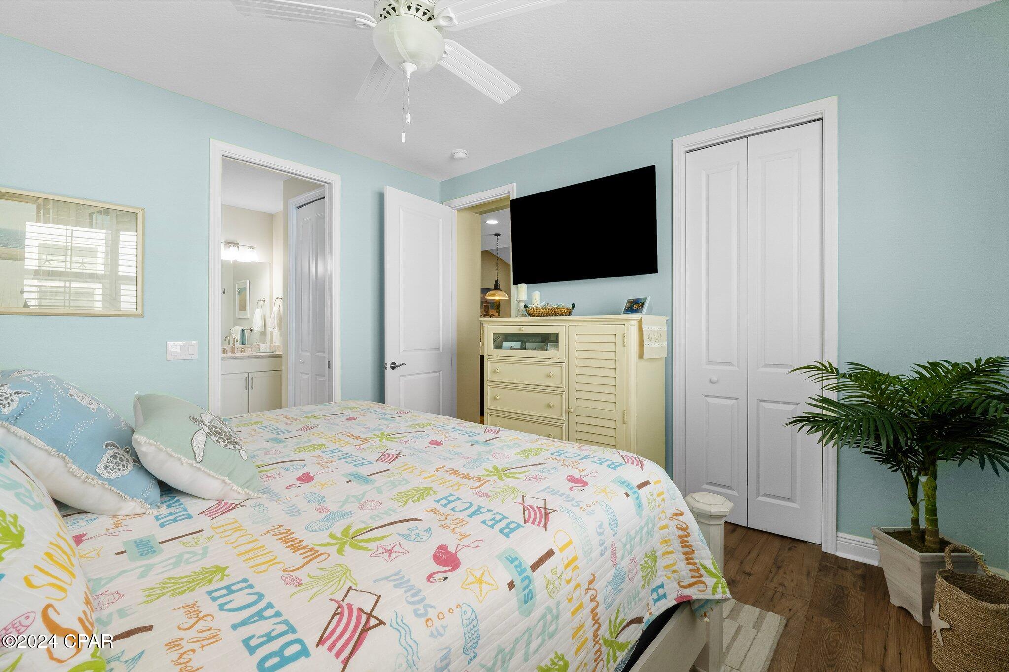 8686 Coral Reef Way
