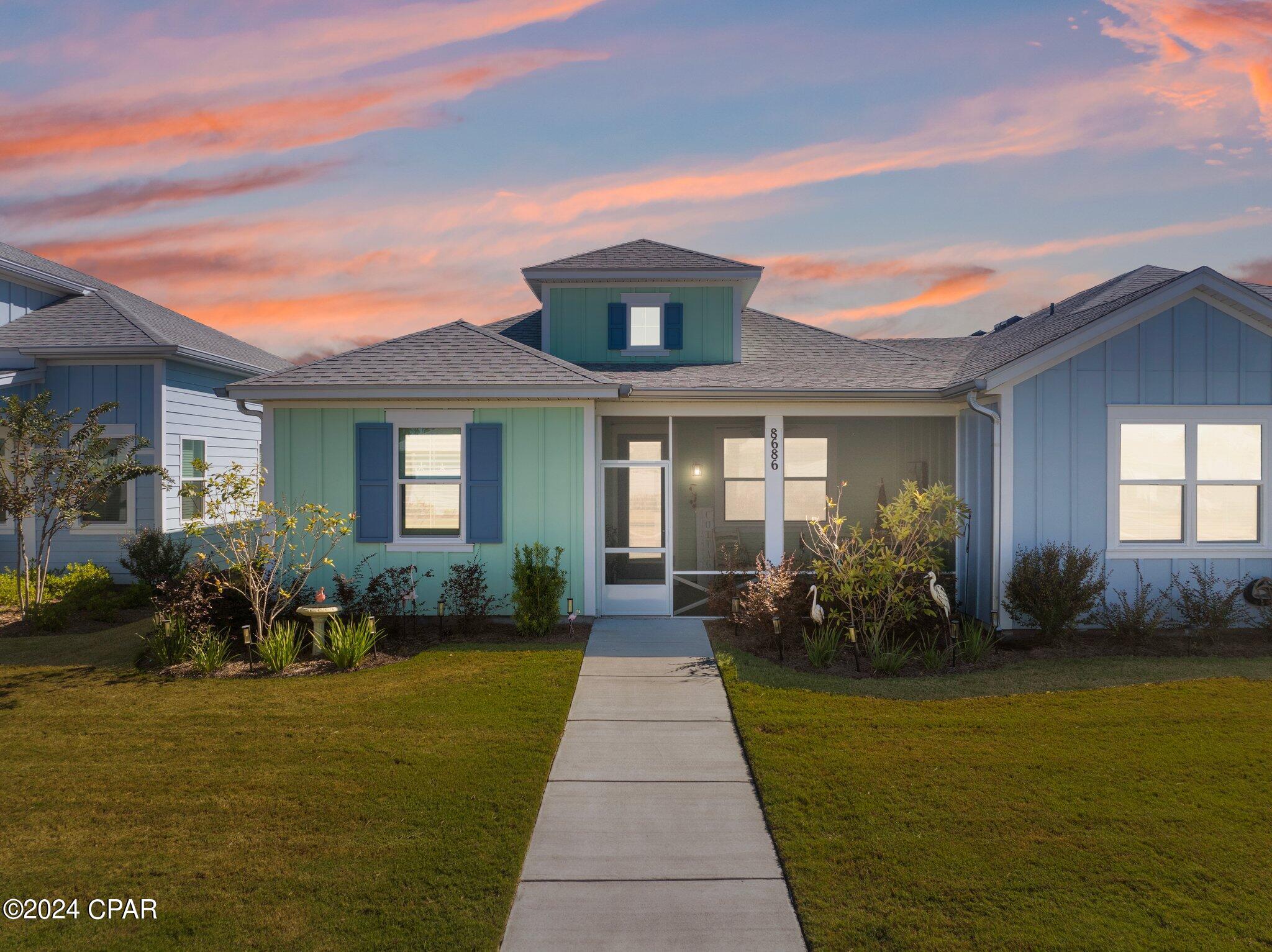 8686 Coral Reef Way