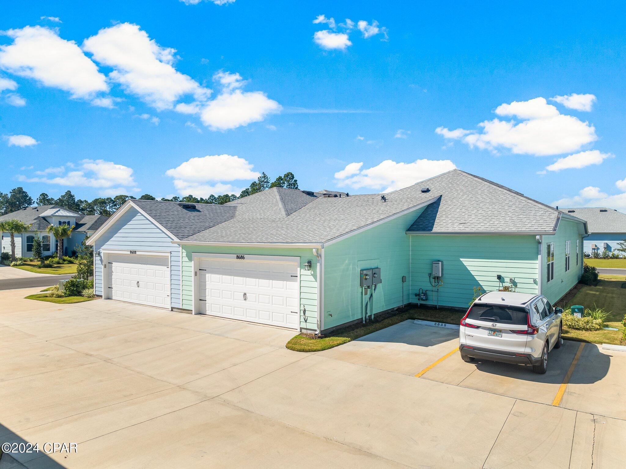 8686 Coral Reef Way