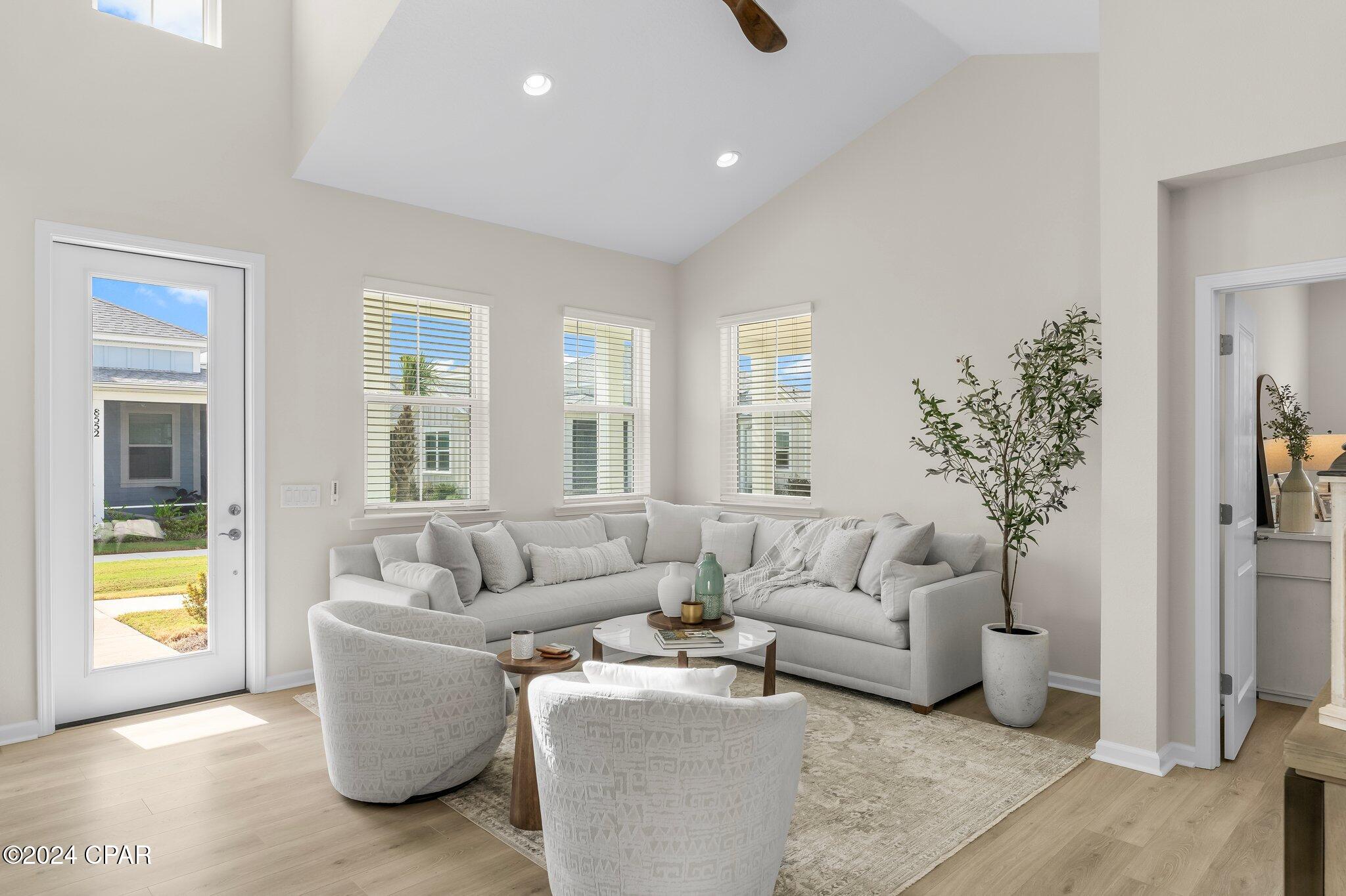 8440 Dreams Float Court