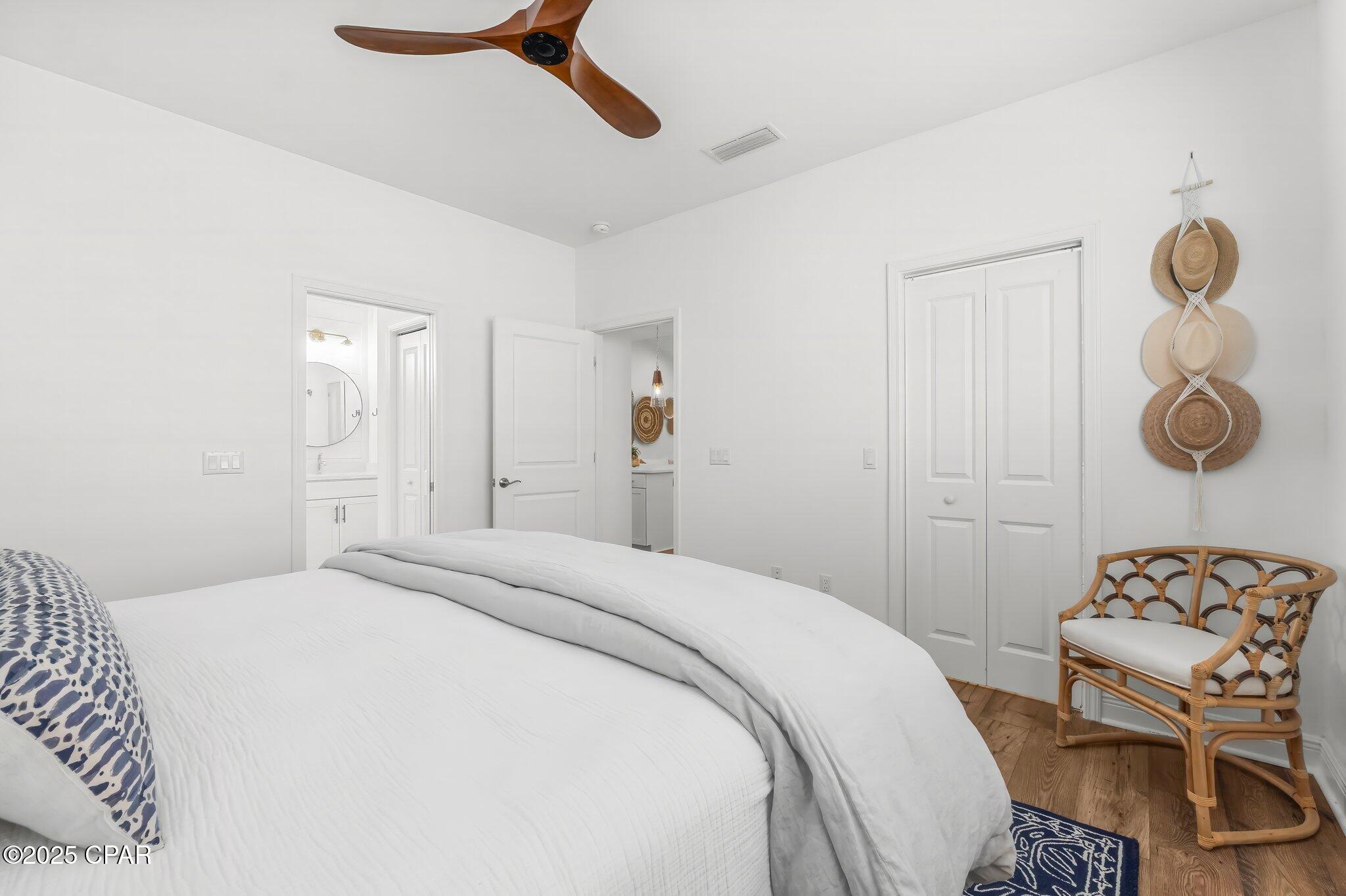 8615 Conch Shell Court