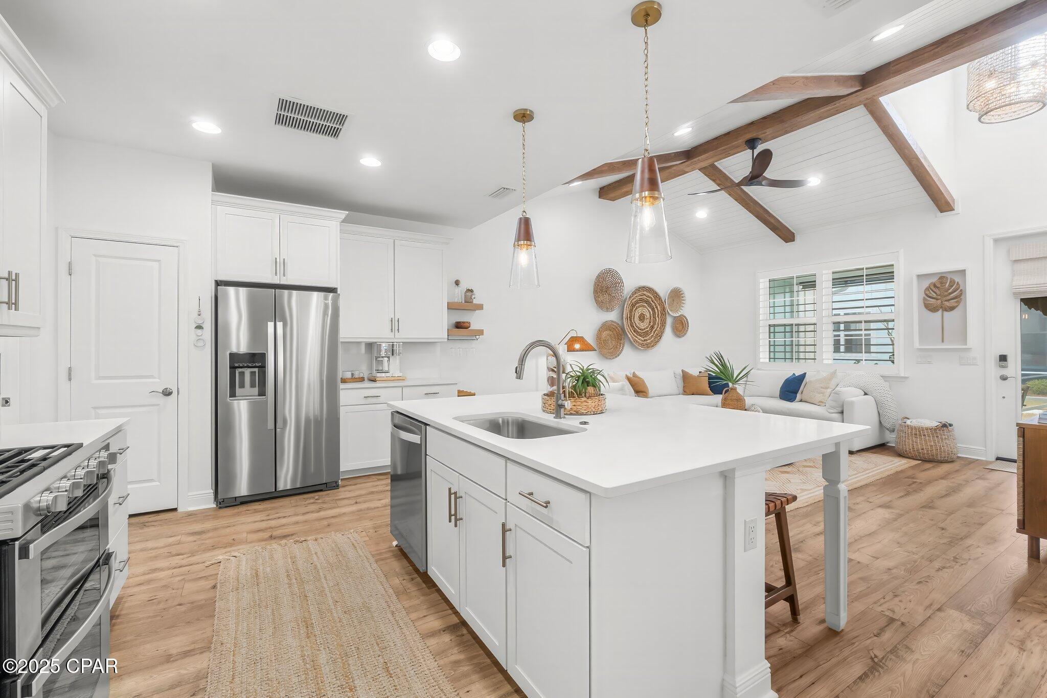 8615 Conch Shell Court