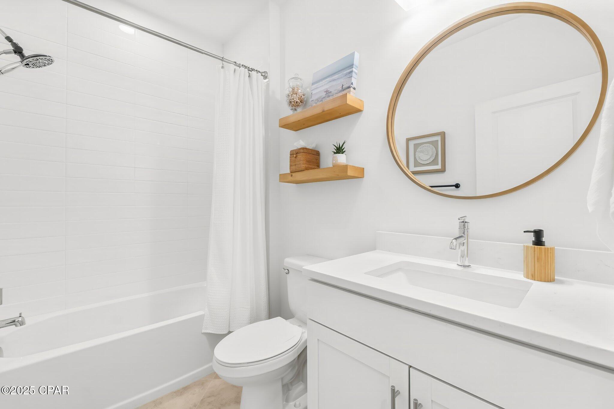 8615 Conch Shell Court