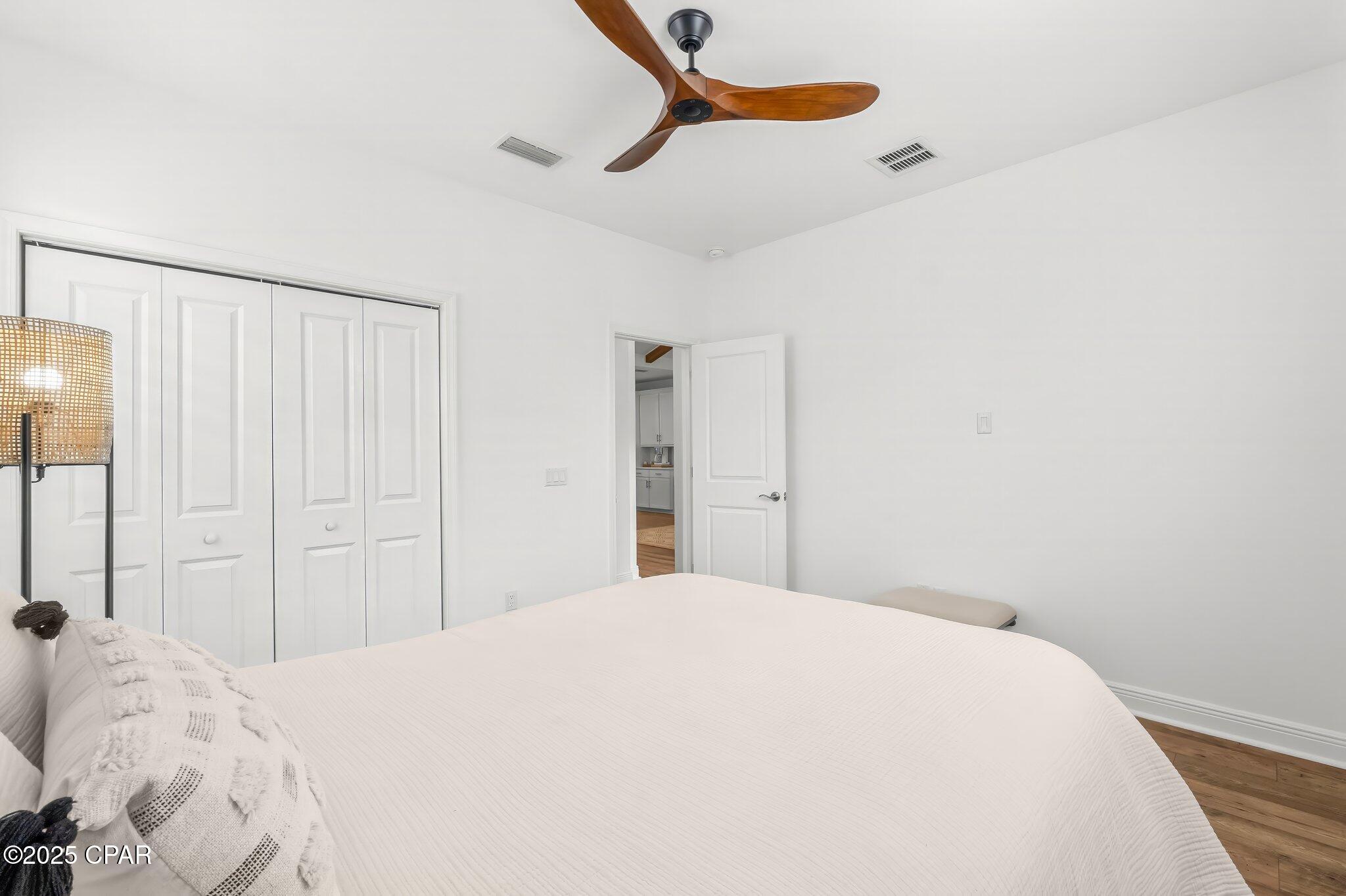 8615 Conch Shell Court