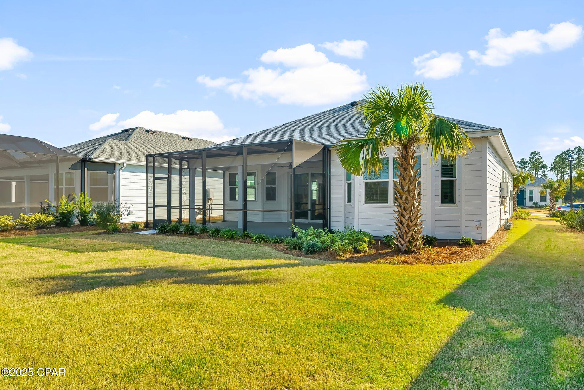 8752 Coral Reef Way