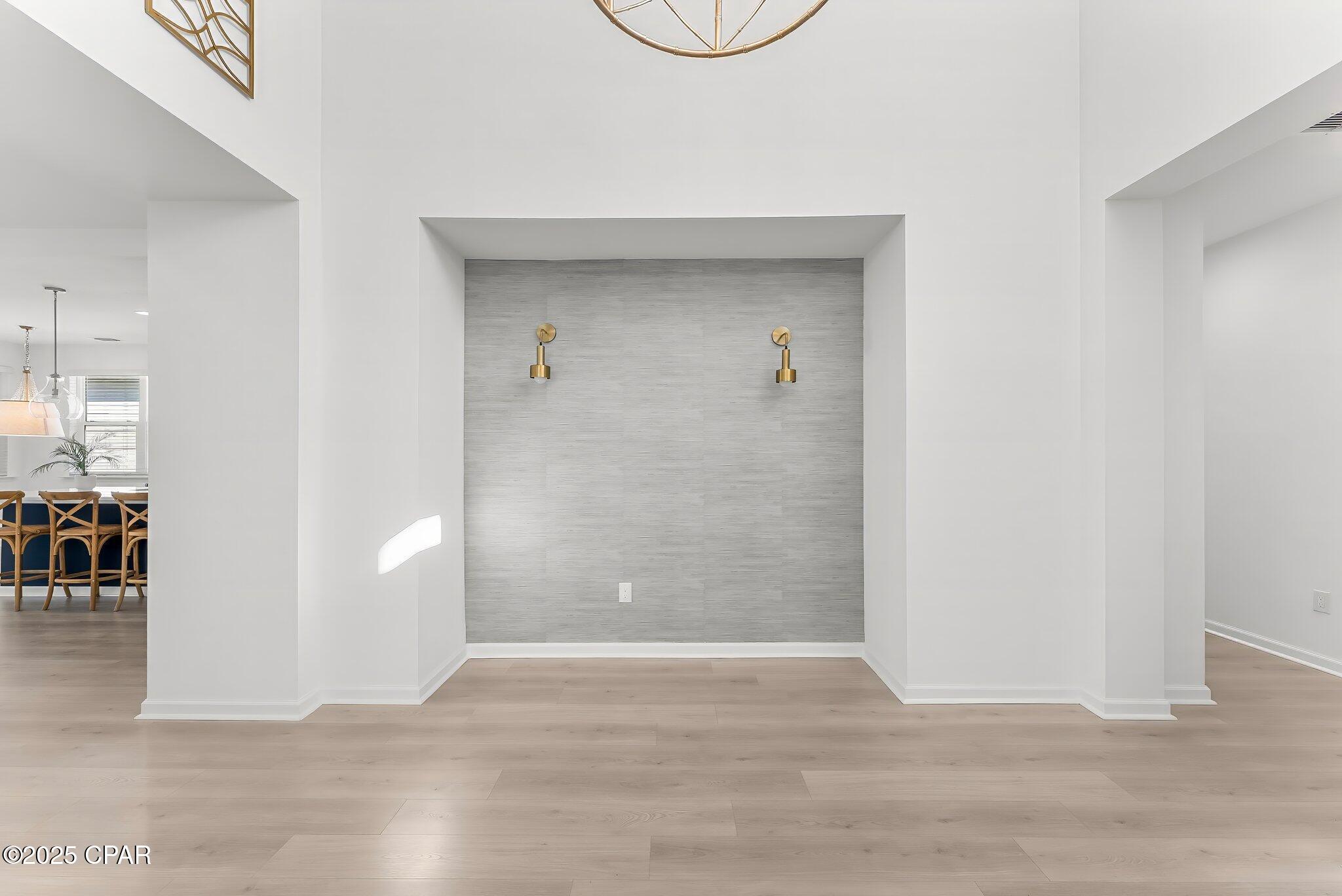 8752 Coral Reef Way
