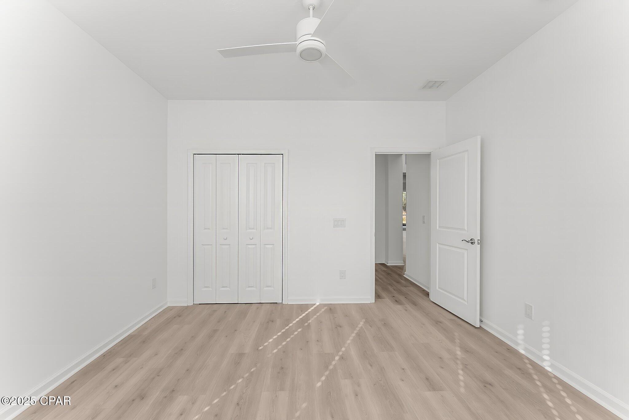 8752 Coral Reef Way