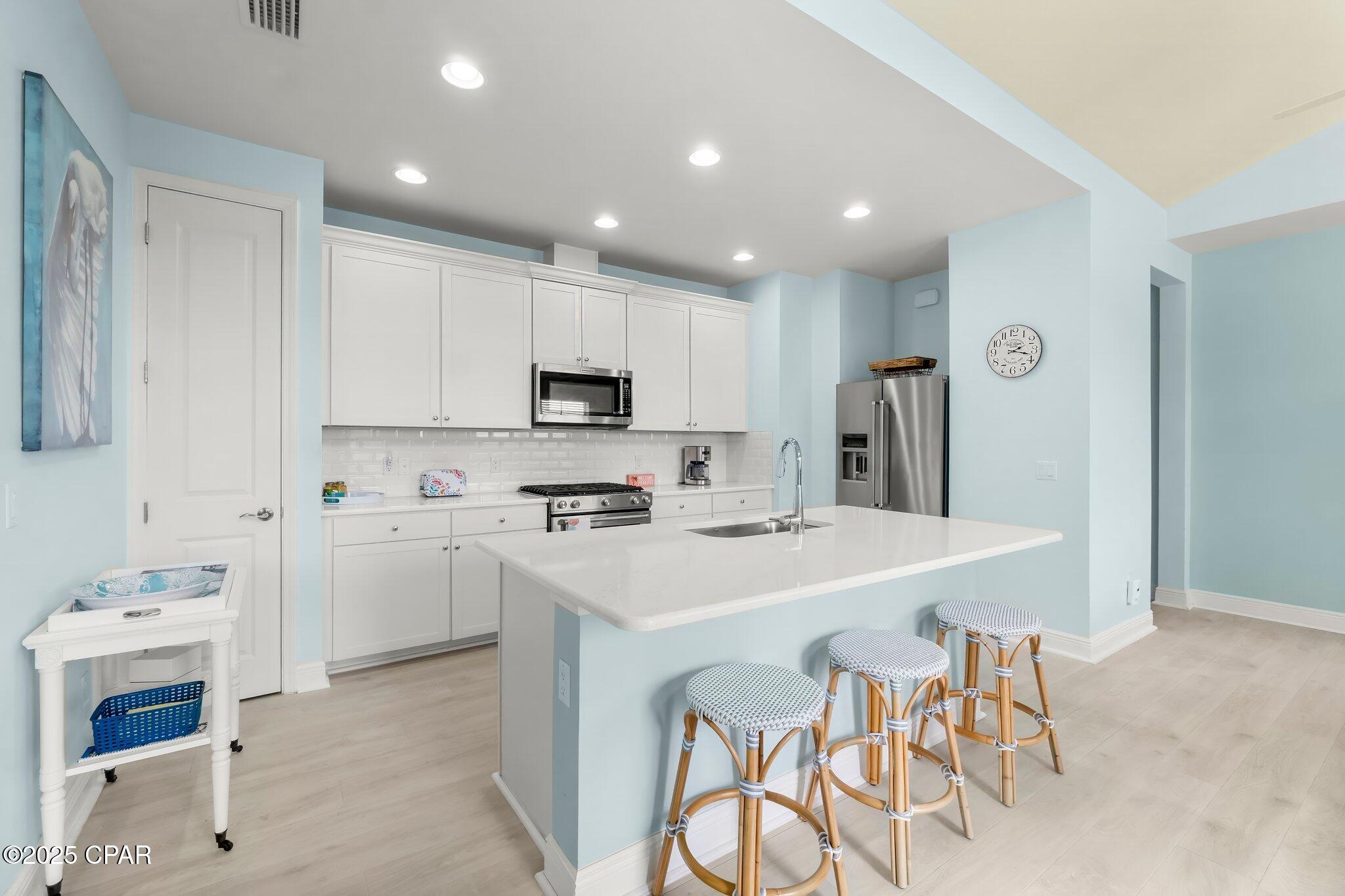 8601 Conch Shell Court