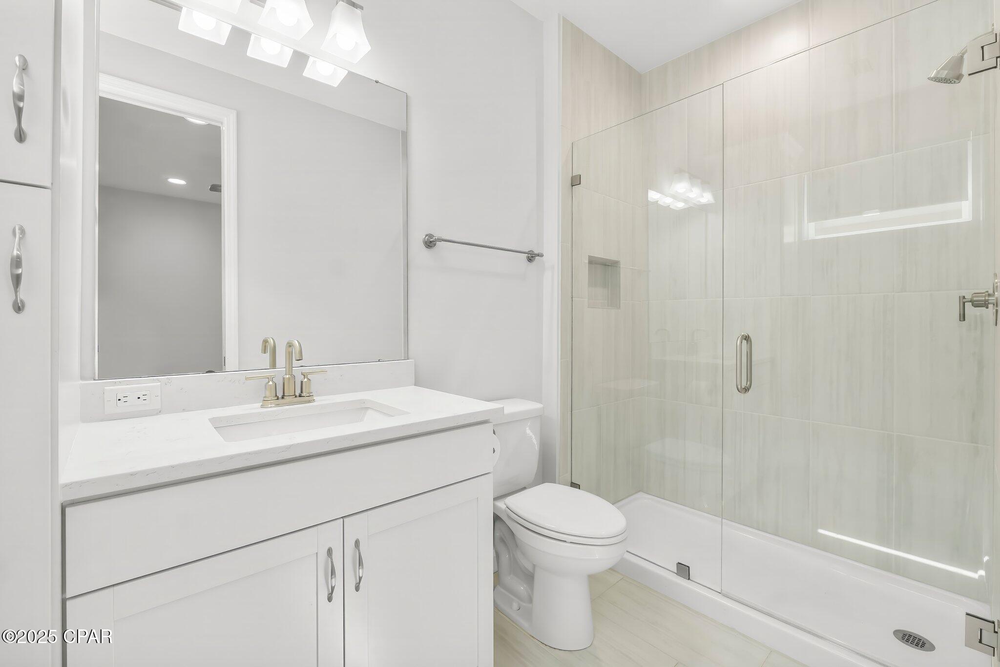 8486 Island Breeze Avenue