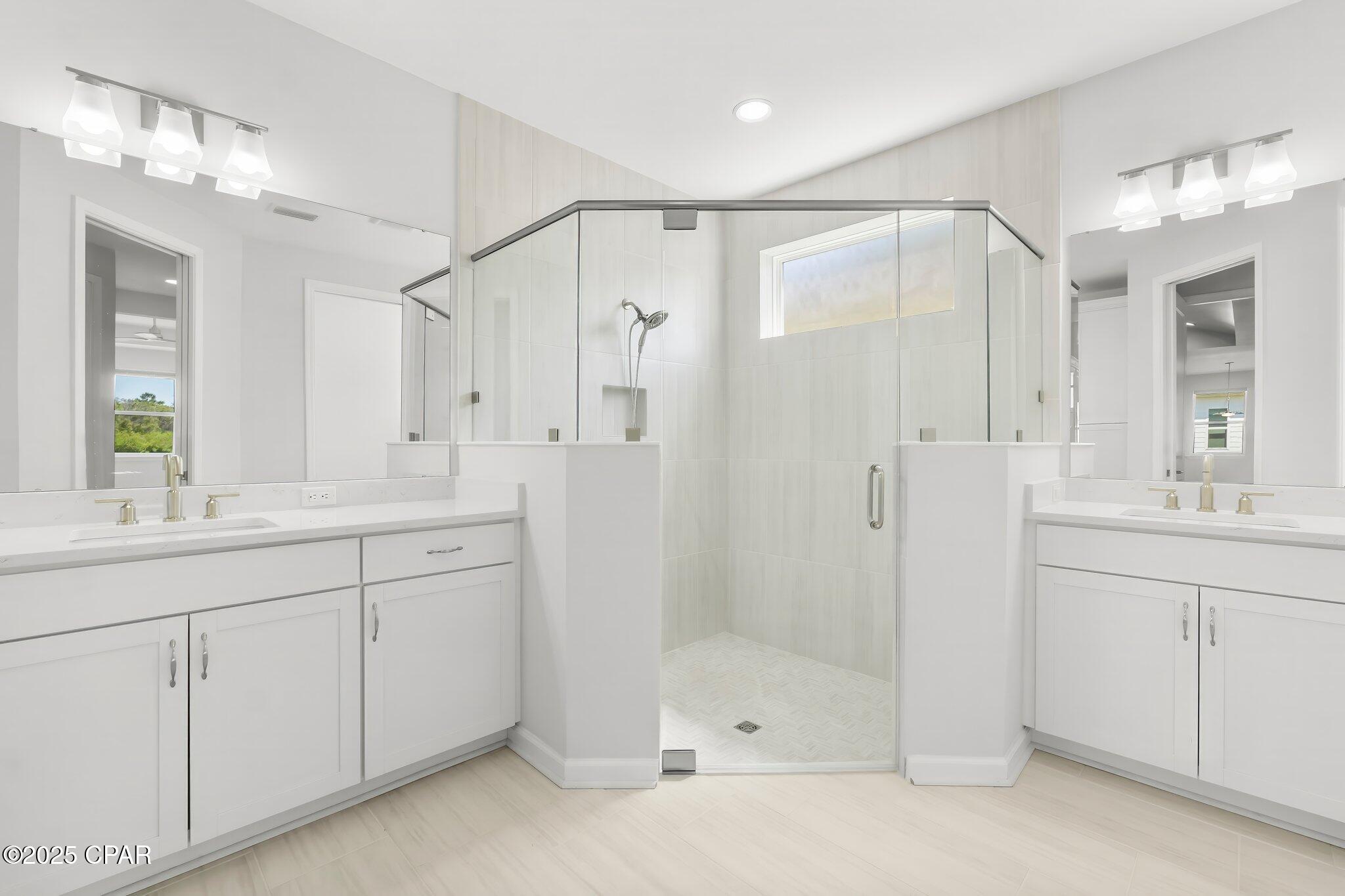 8486 Island Breeze Avenue