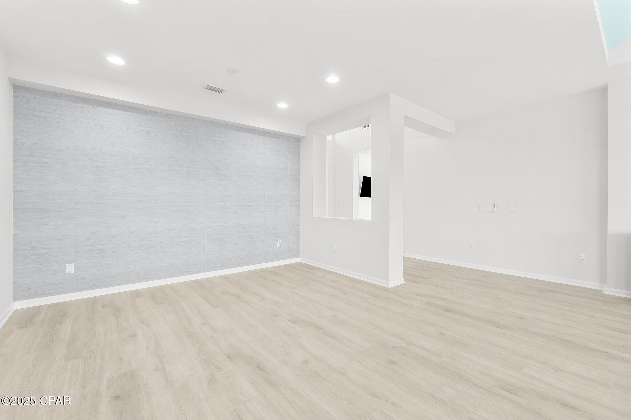 8486 Island Breeze Avenue