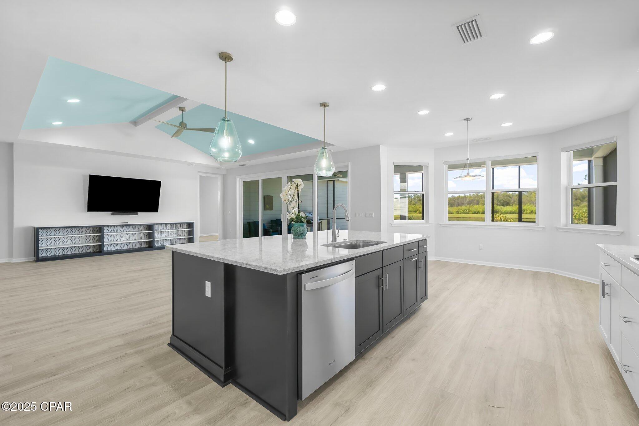 8486 Island Breeze Avenue