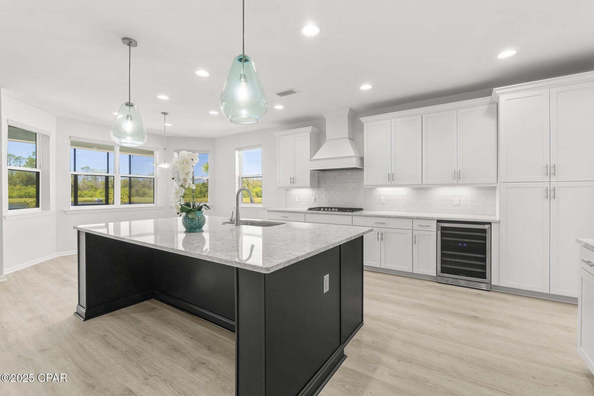 8486 Island Breeze Avenue