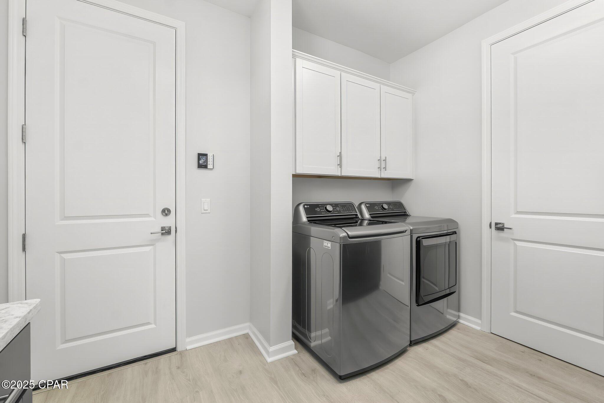 8486 Island Breeze Avenue