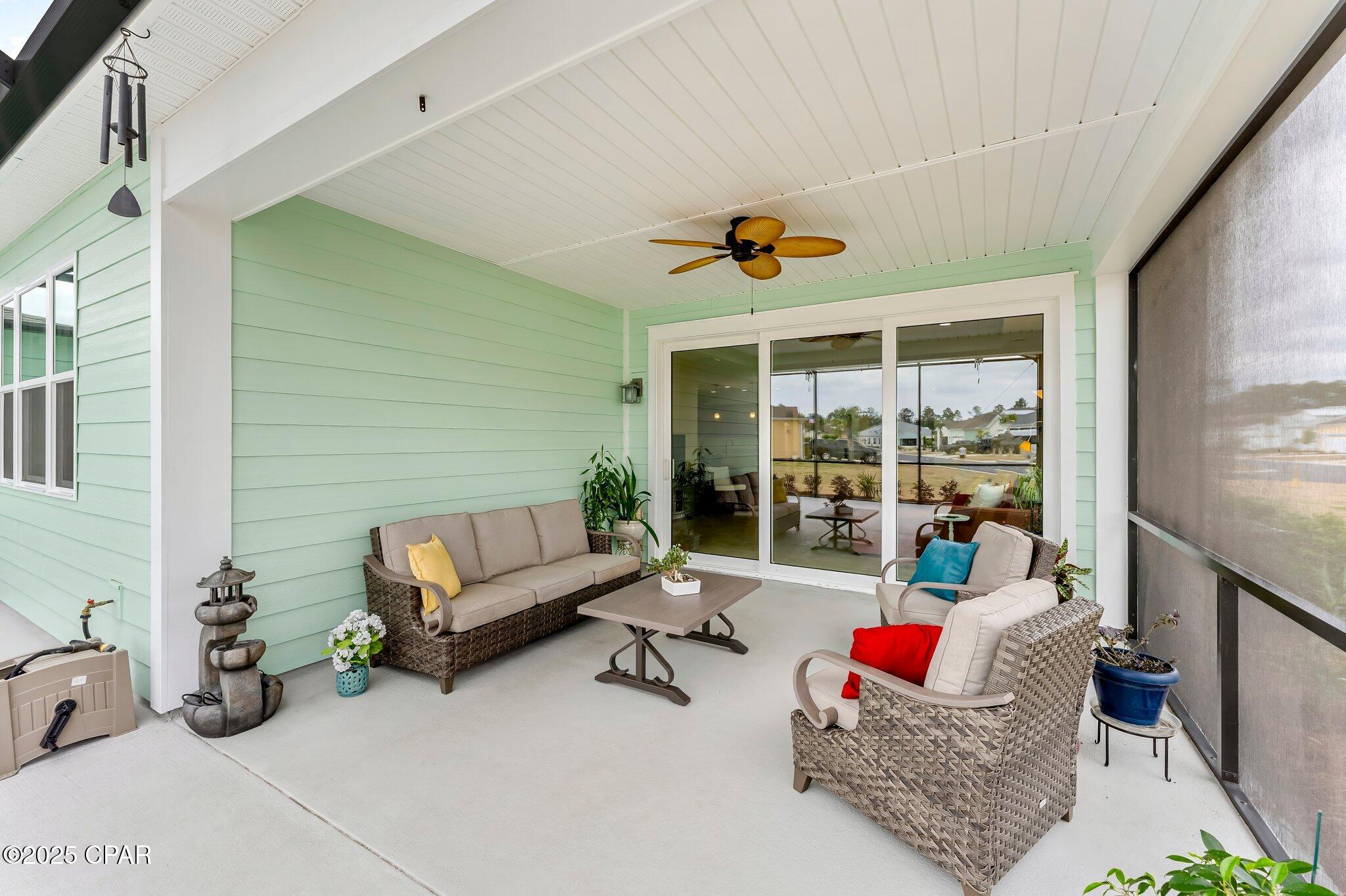 8514 Hammock Lane