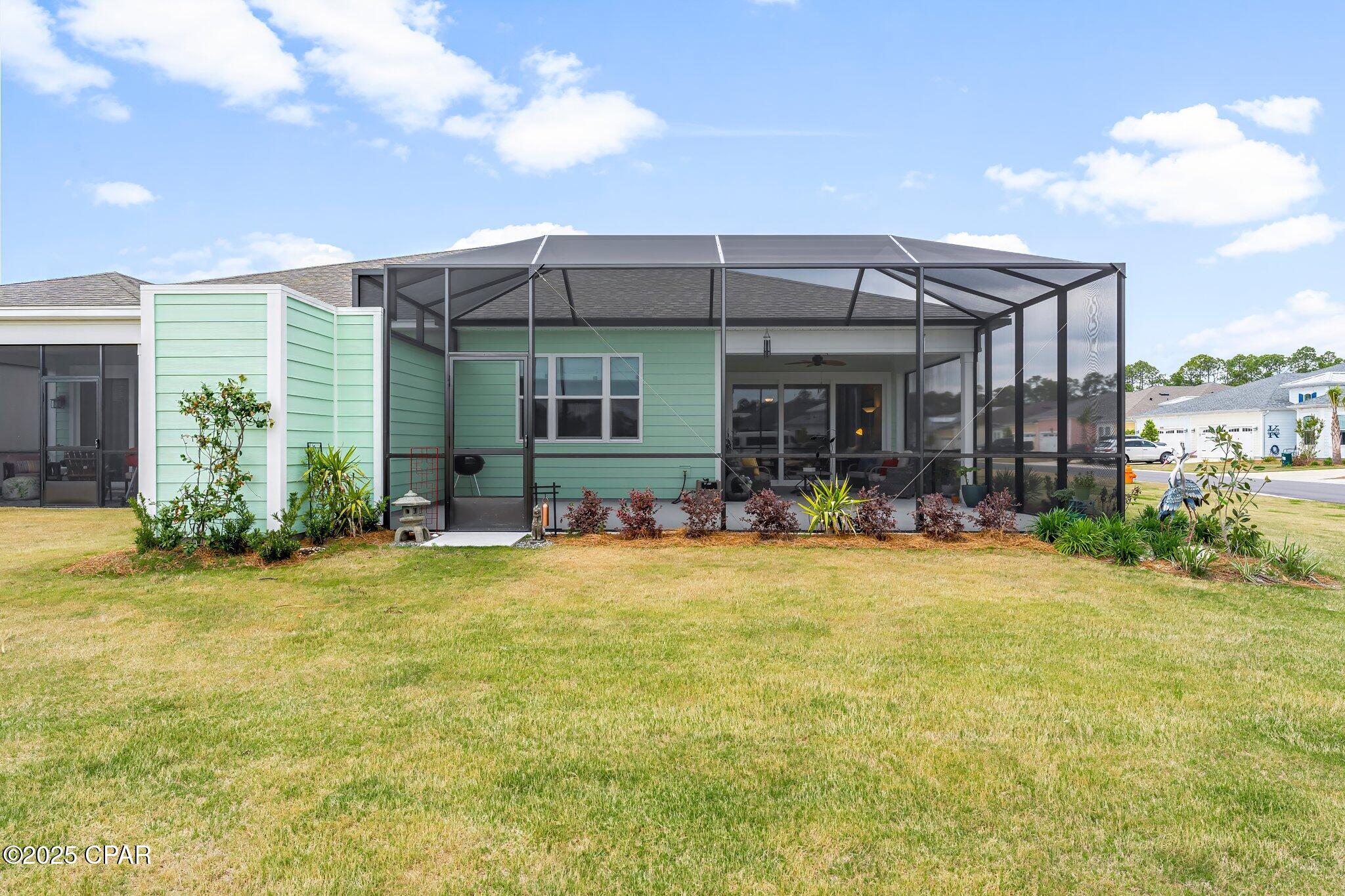 8514 Hammock Lane