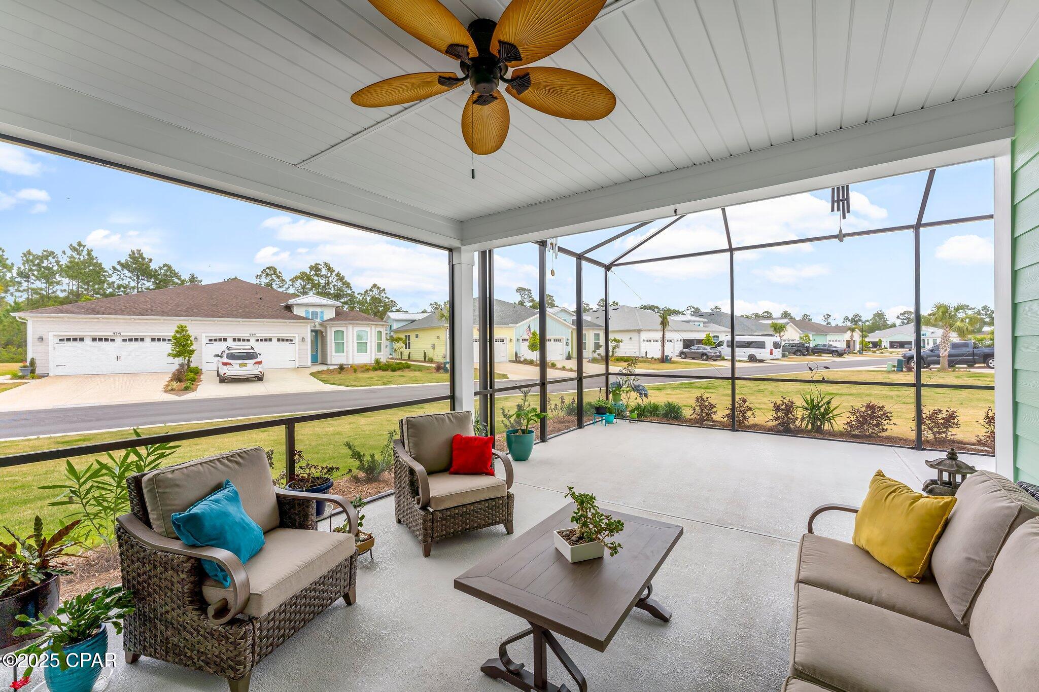 8514 Hammock Lane