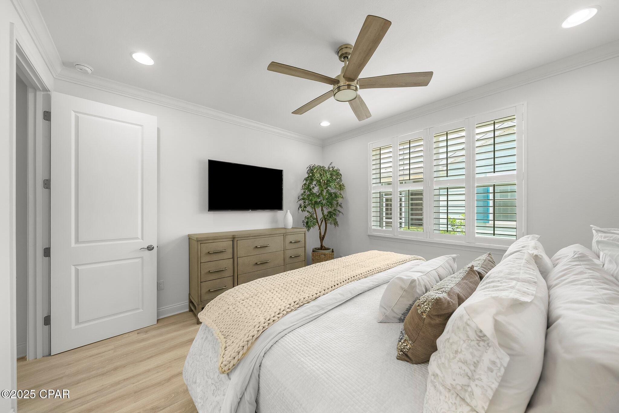 8648 Conch Shell Court