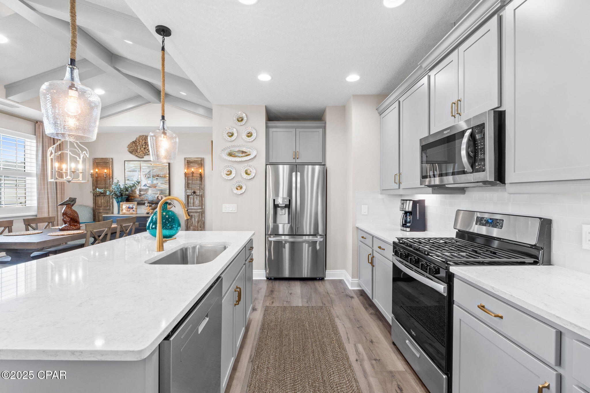 8586 Dreams Float Court