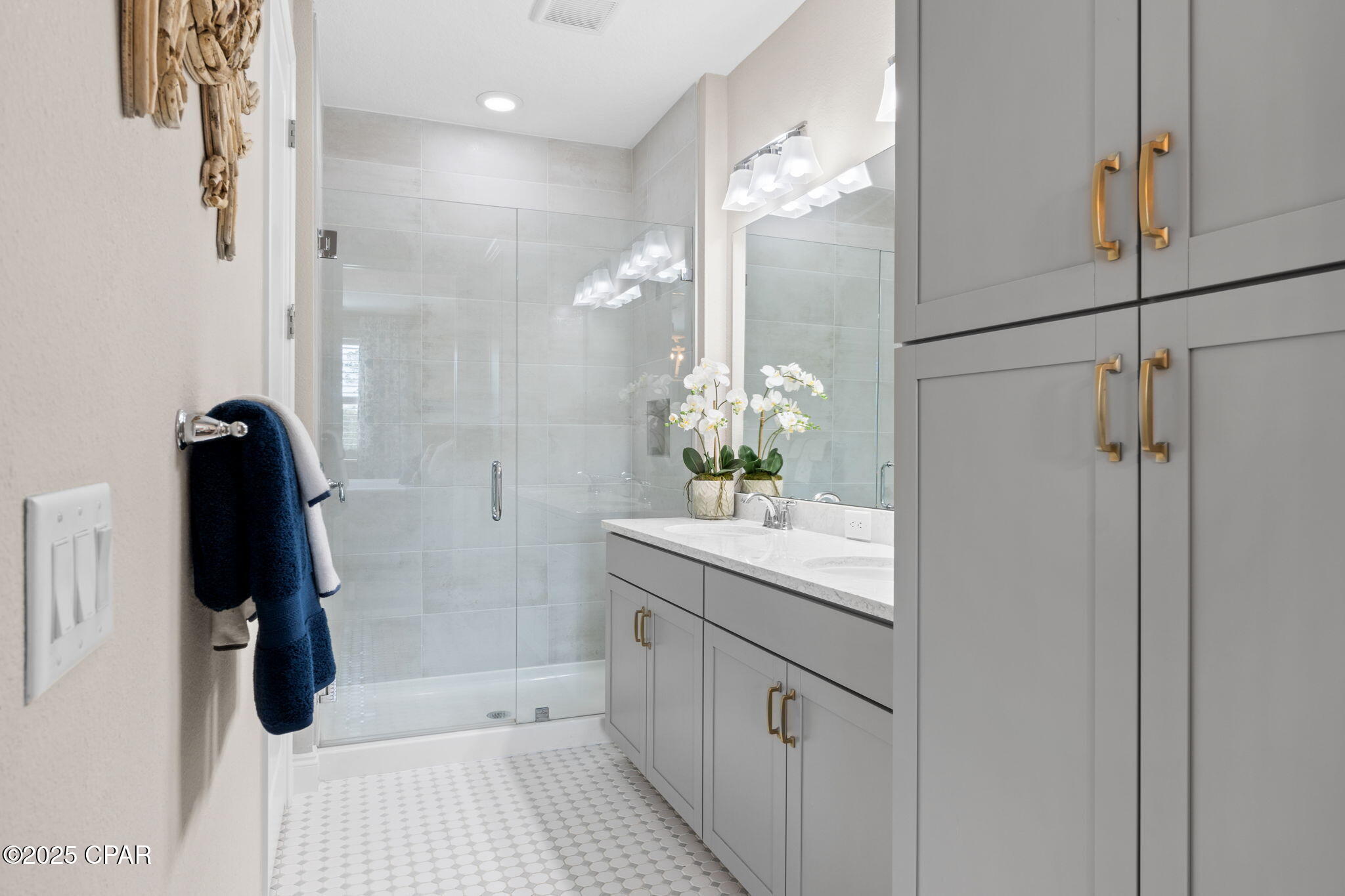 8586 Dreams Float Court