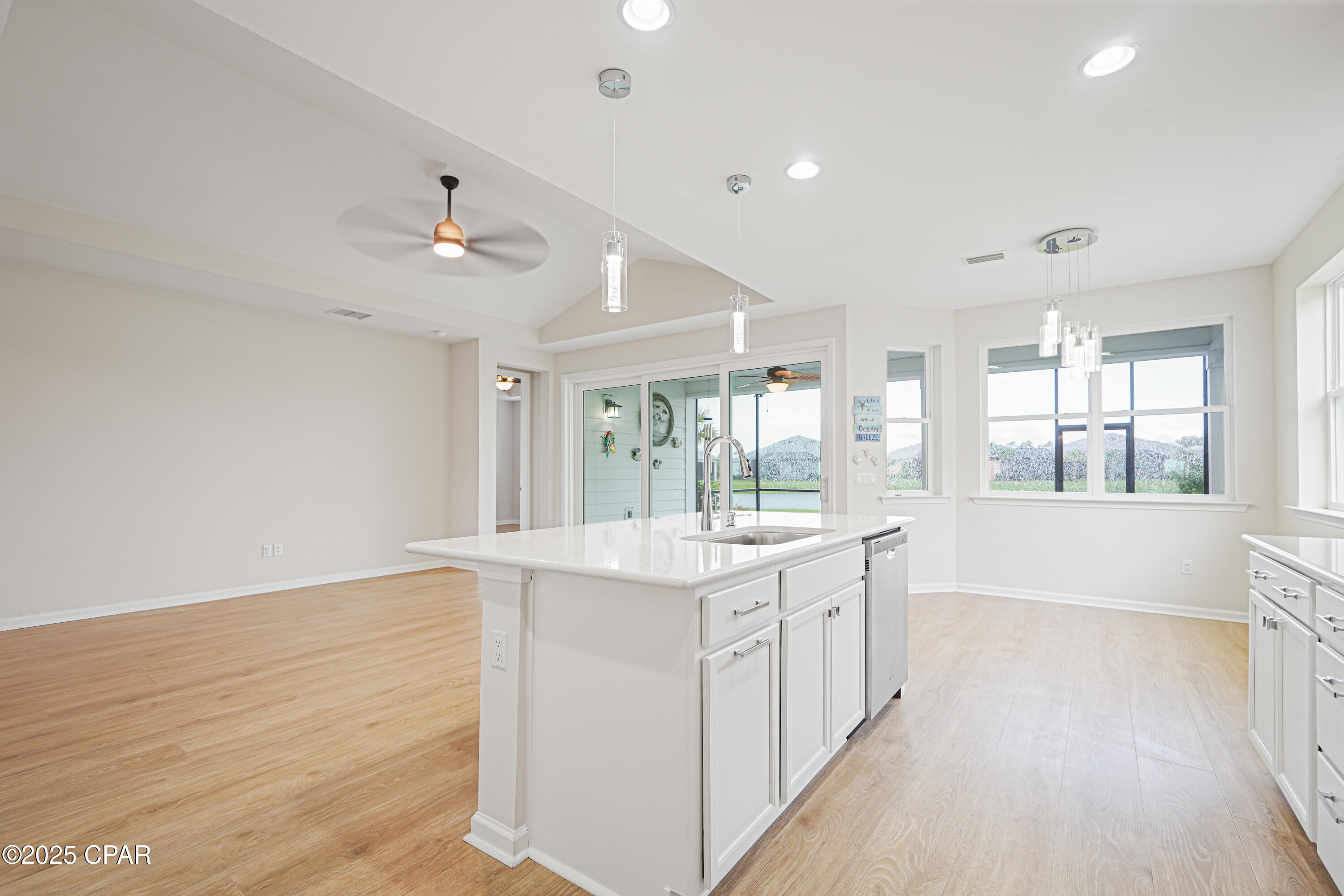 8458 Coral Reef Way