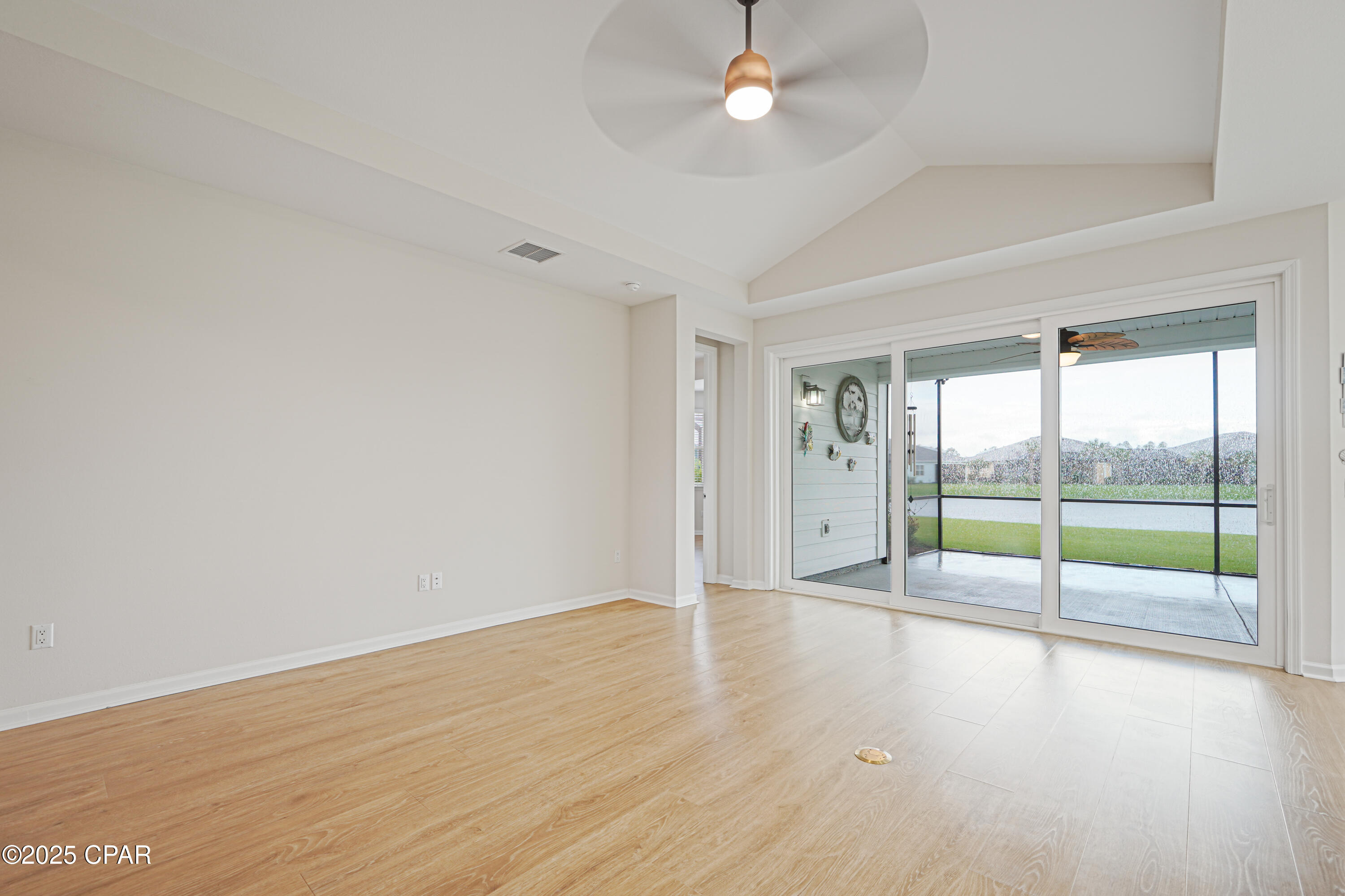 8458 Coral Reef Way