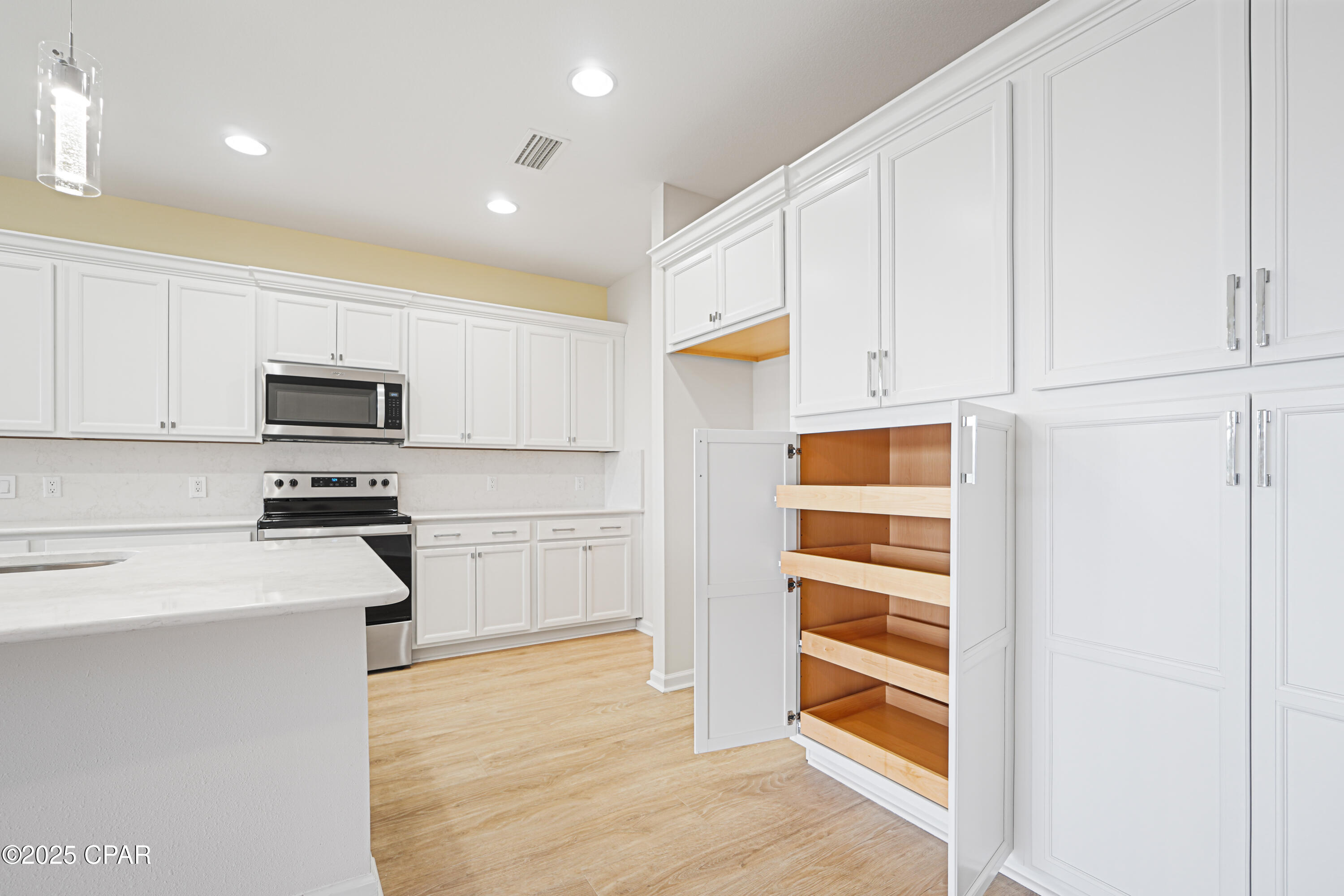 8458 Coral Reef Way