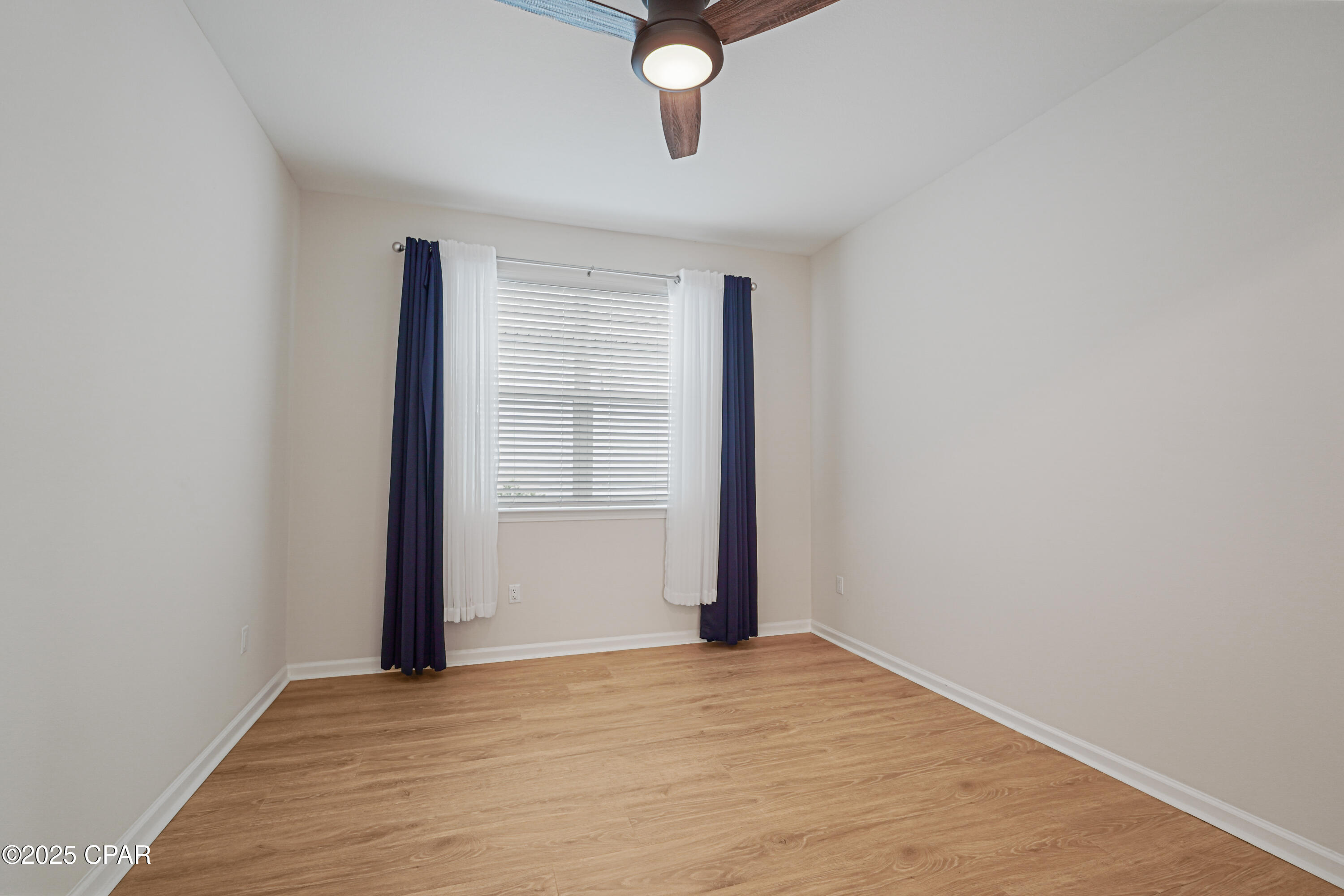 8458 Coral Reef Way