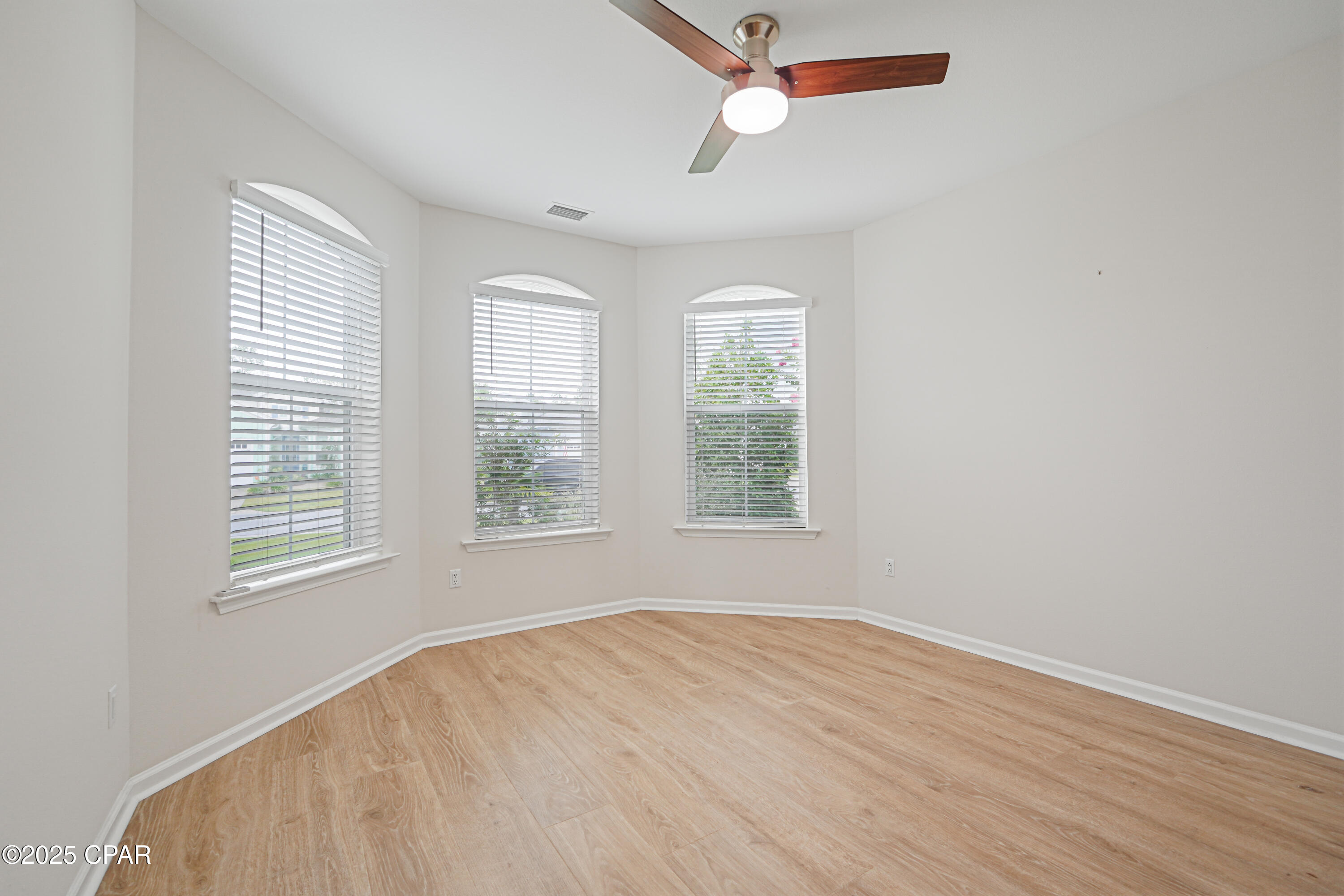 8458 Coral Reef Way