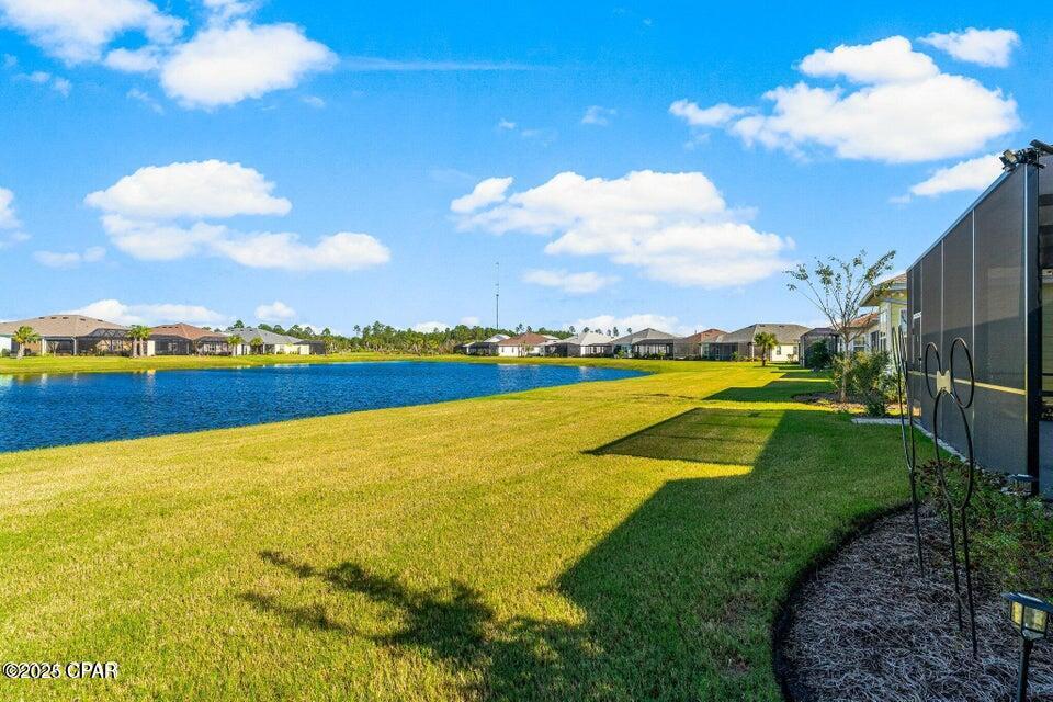 8458 Coral Reef Way